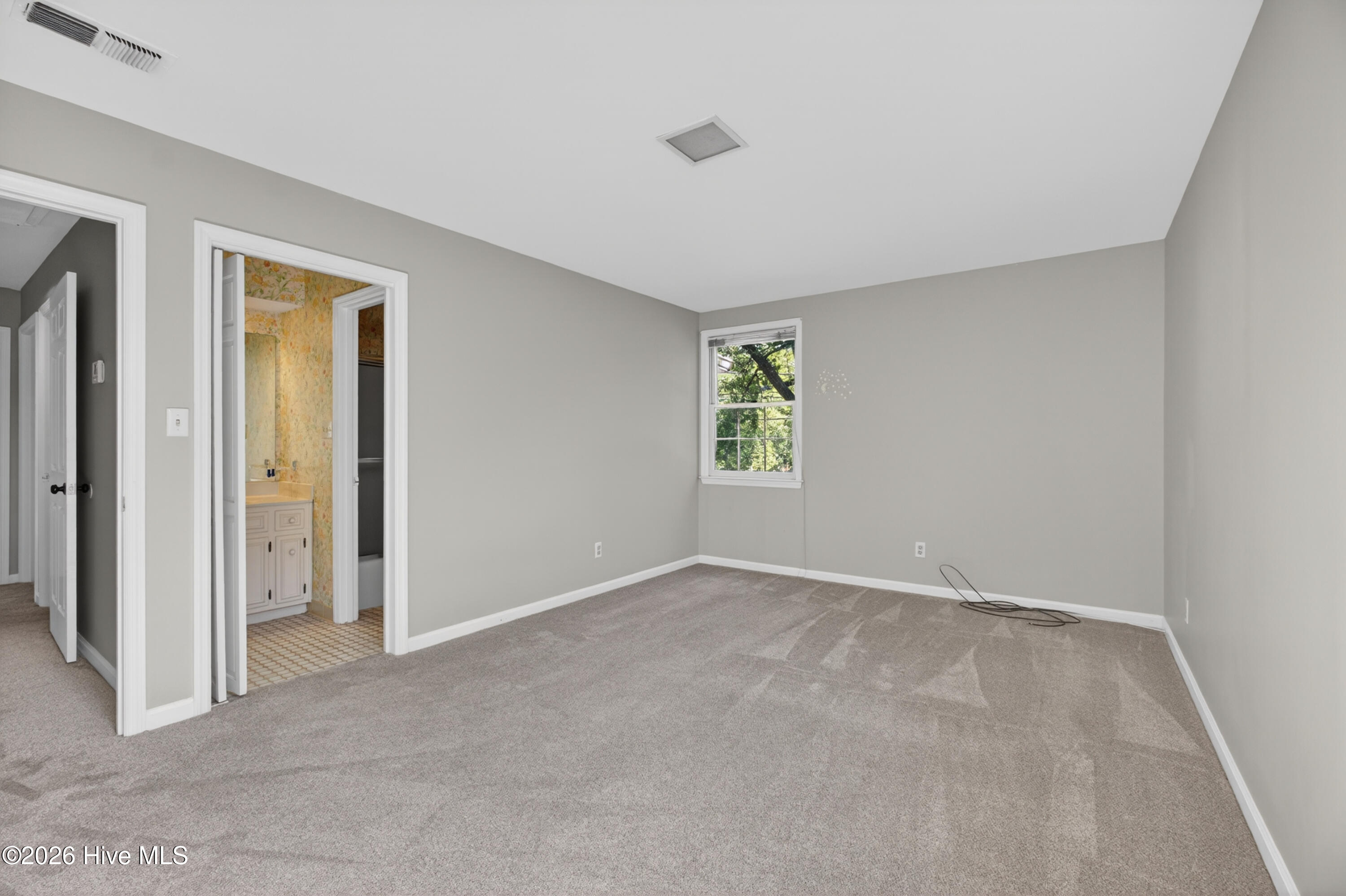 2106 Mcdowell Street Property Photo 24