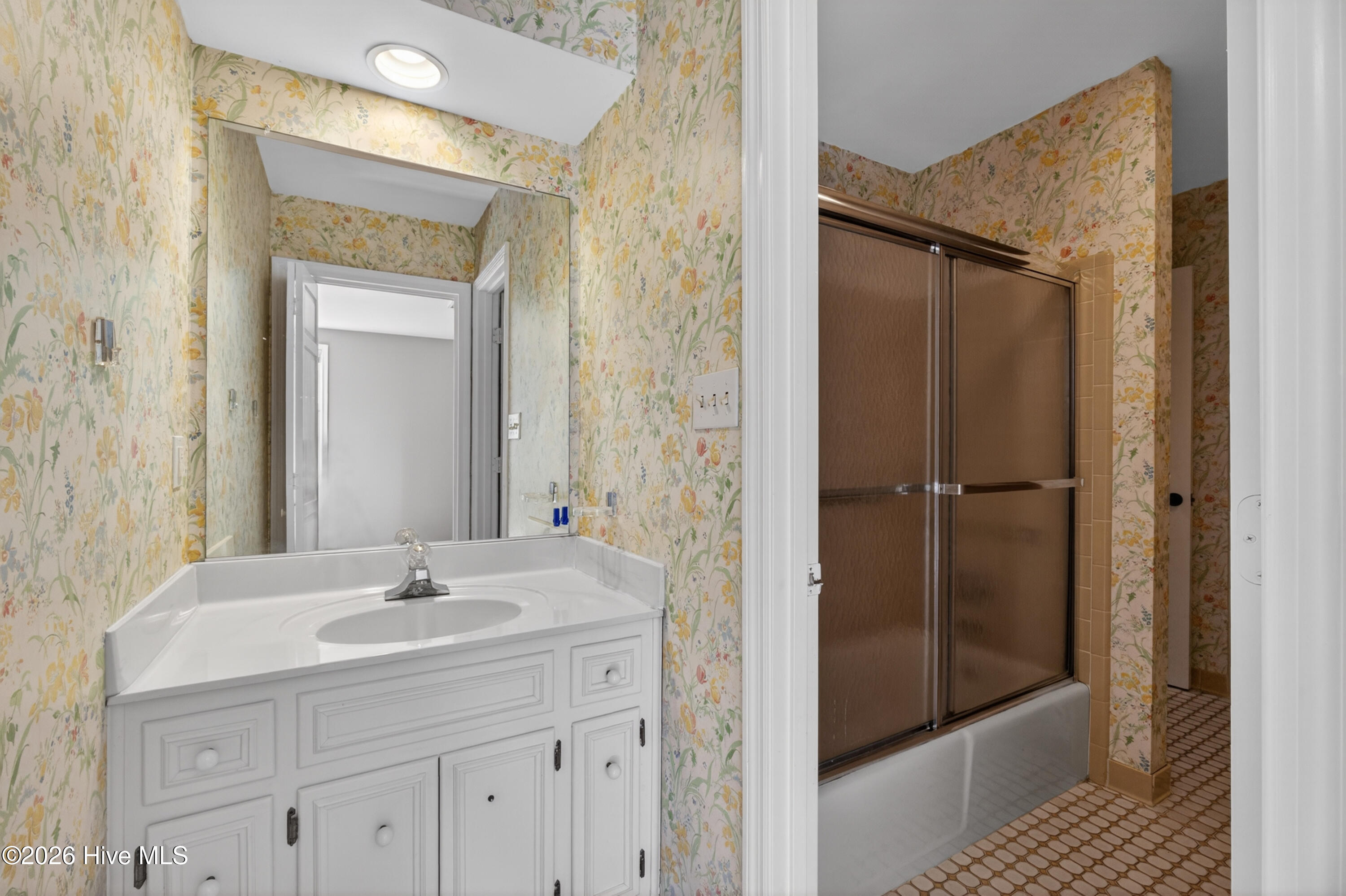 2106 Mcdowell Street Property Photo 28