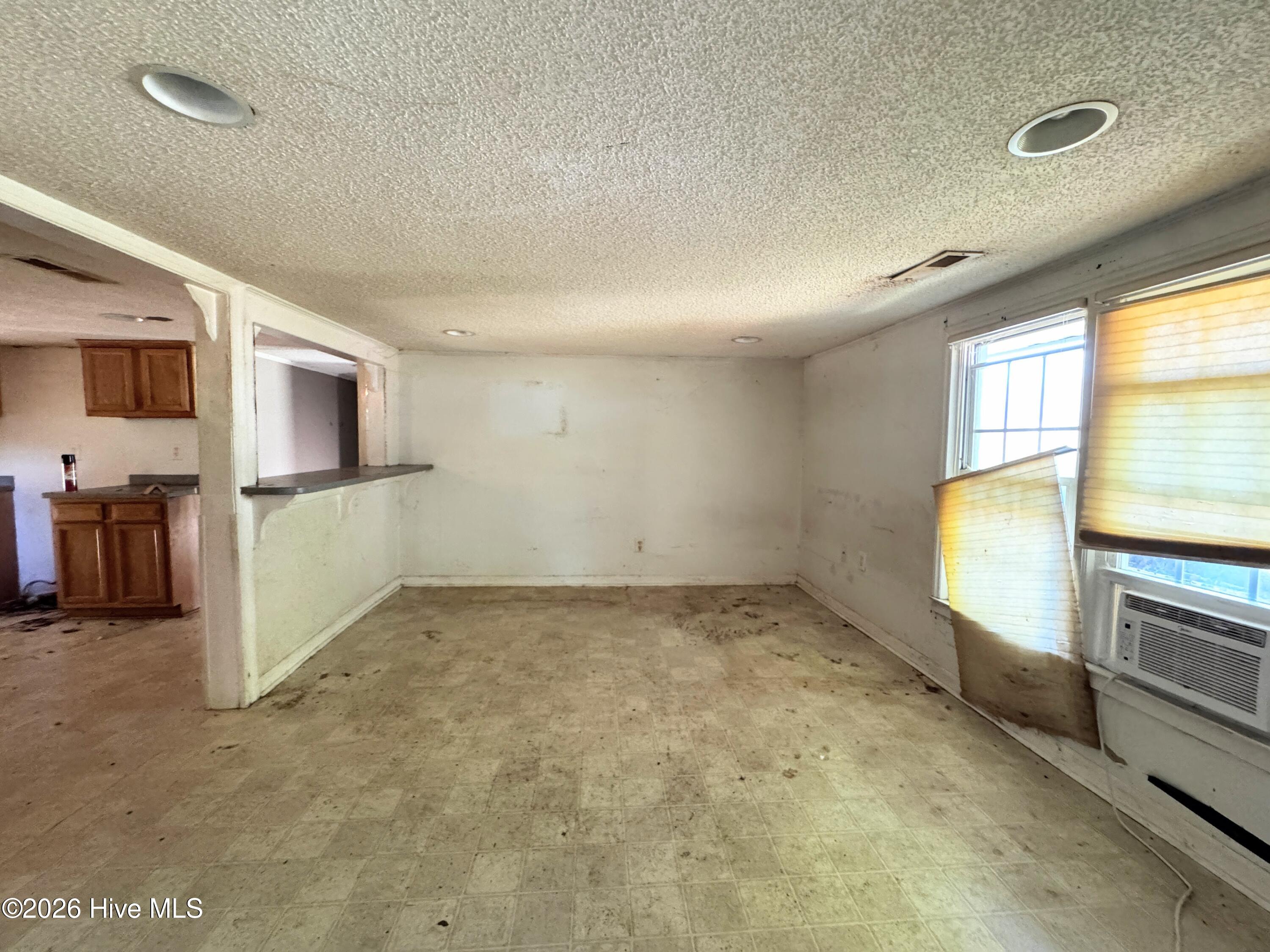 739 Sloop Point Road Property Photo 5