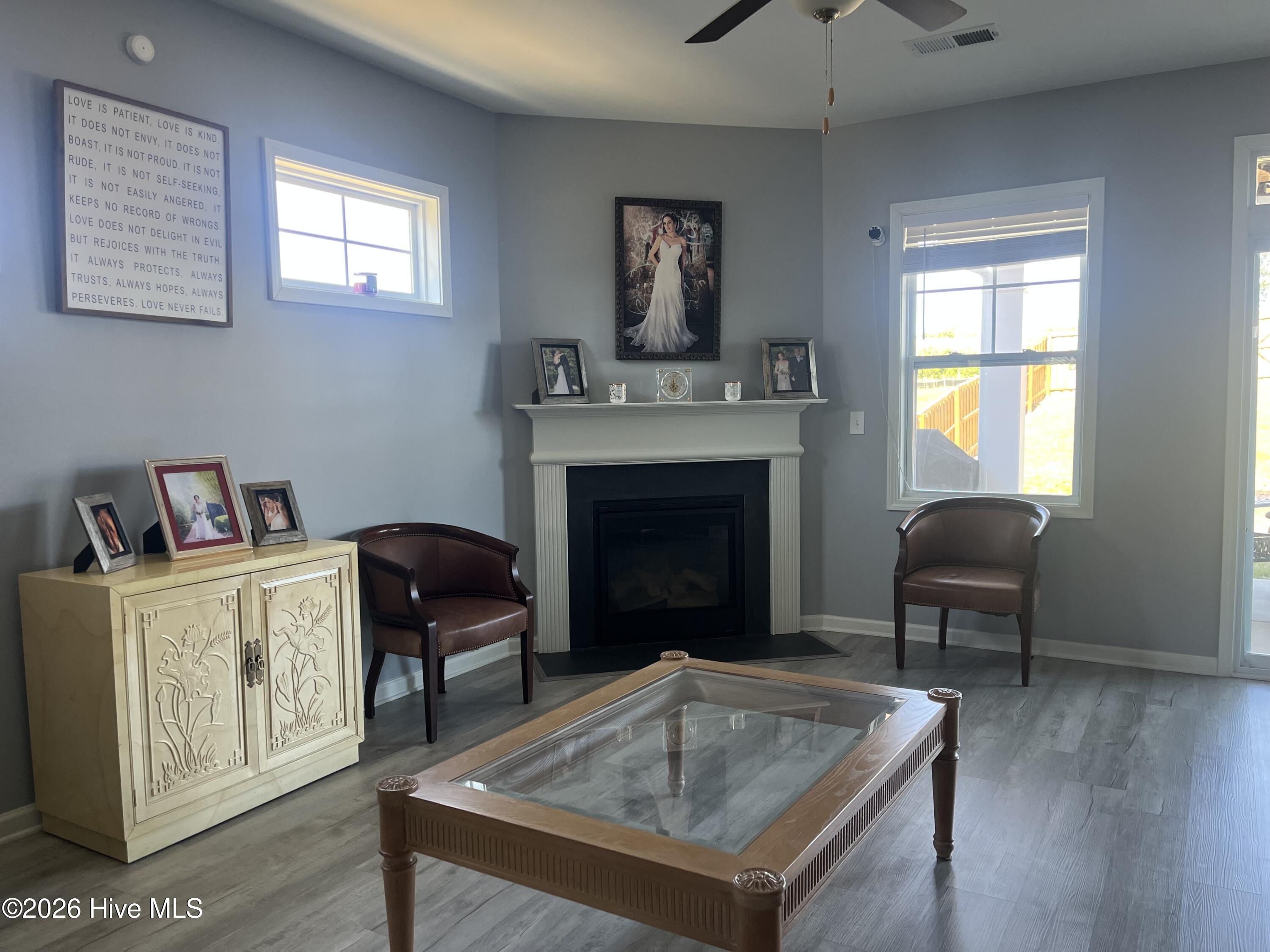 836 Delta Lane Property Photo 14
