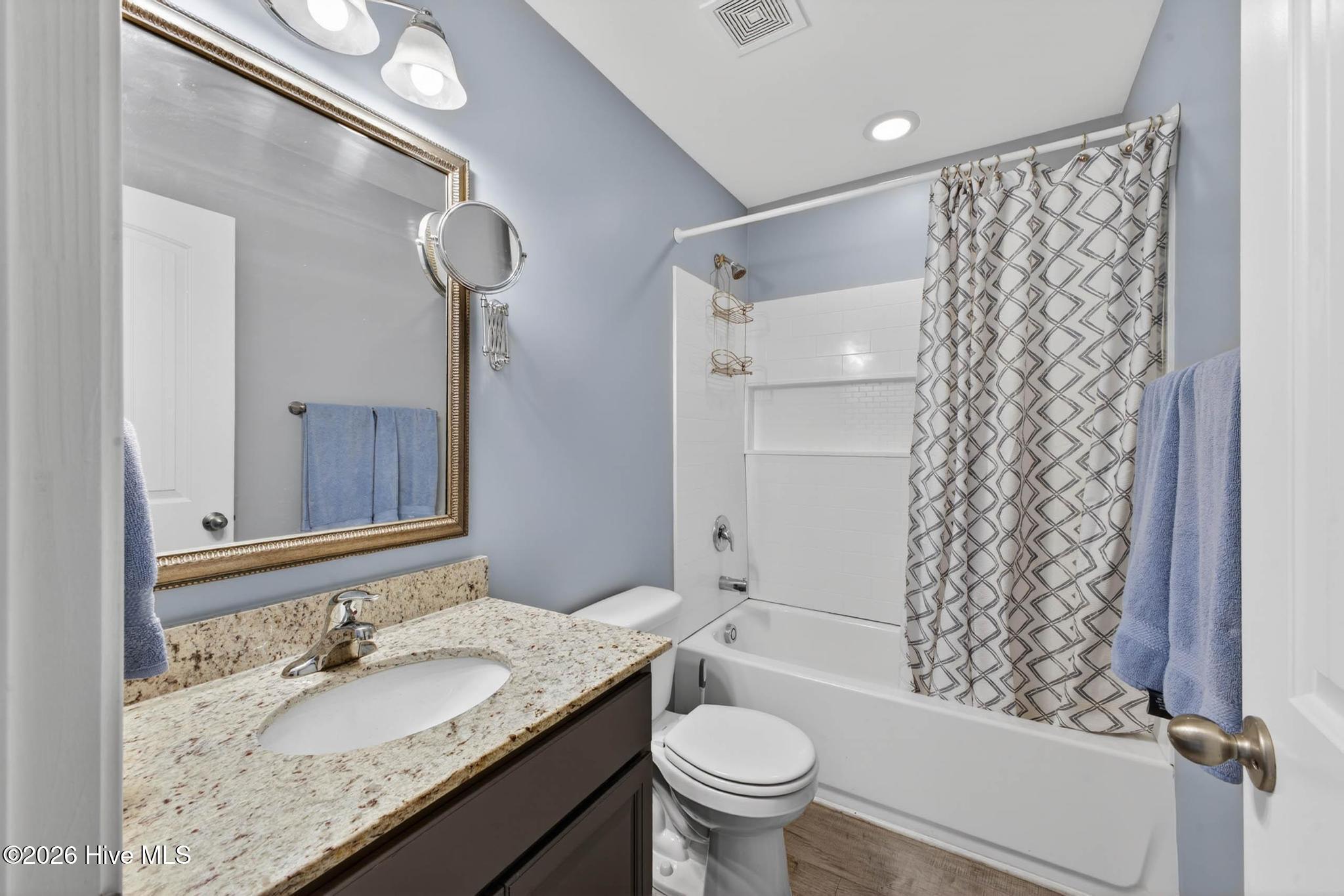 836 Delta Lane Property Photo 26