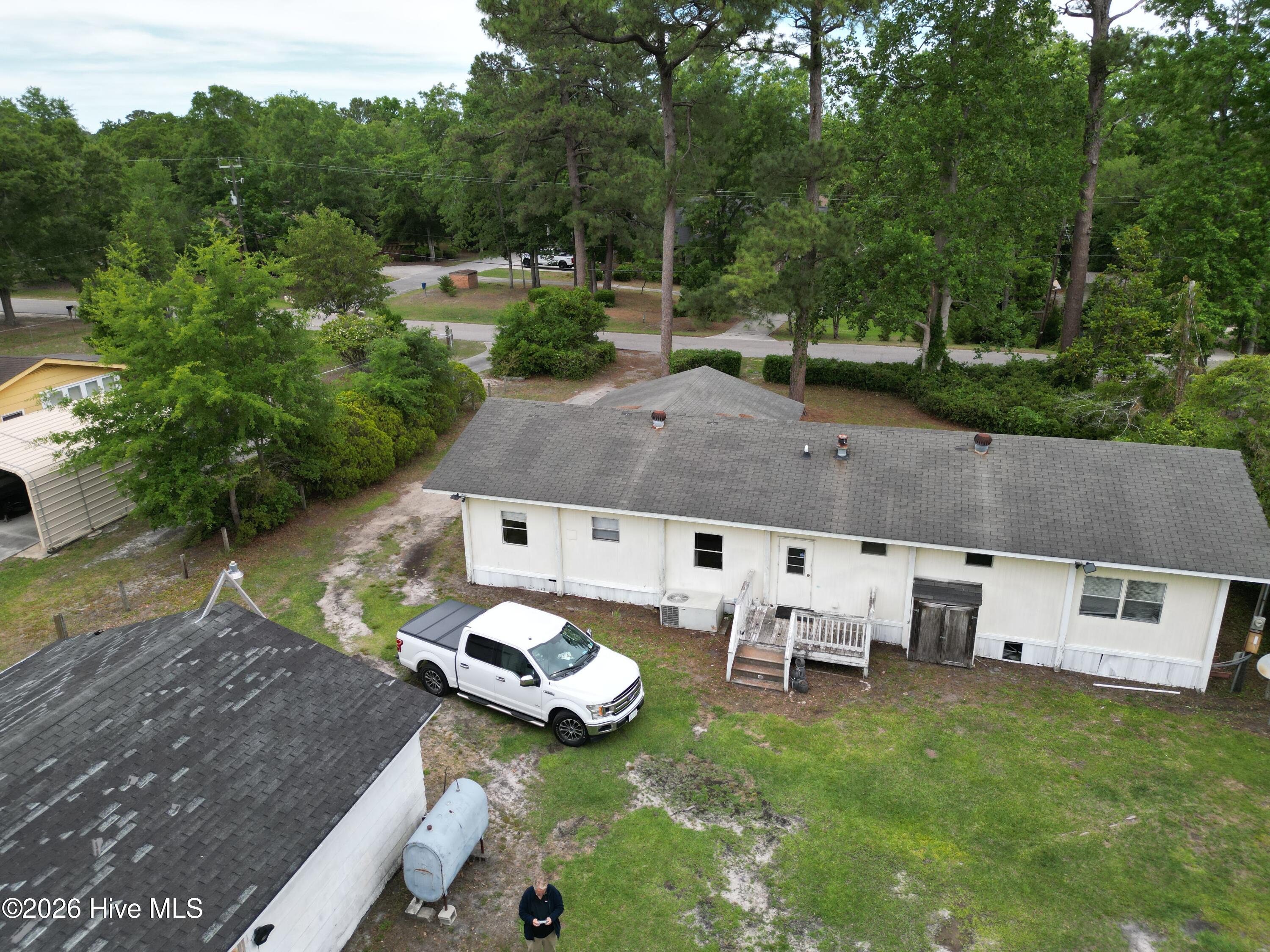 214 Trails End Road Property Photo 7