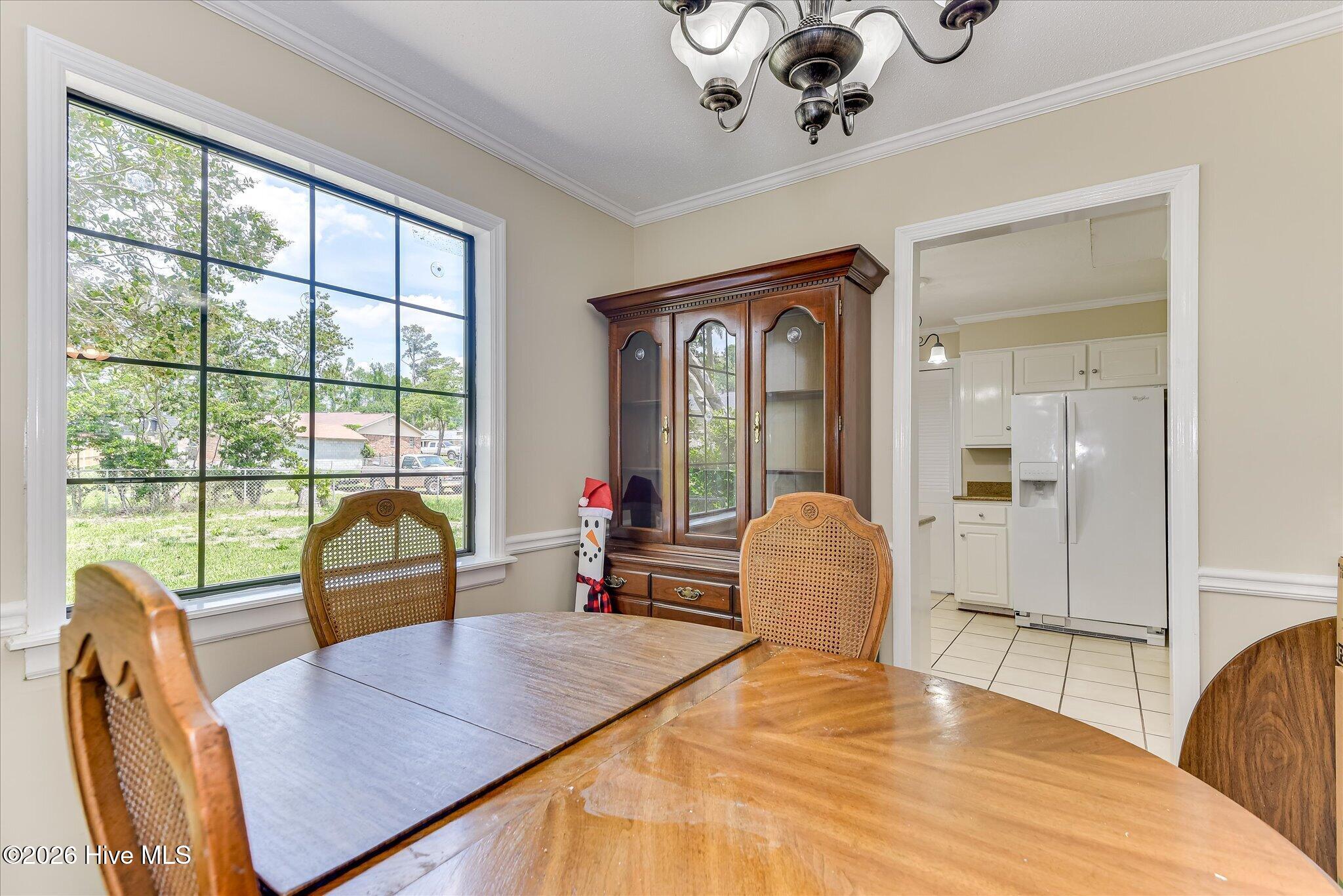 3951 Braddock Street Property Photo 12