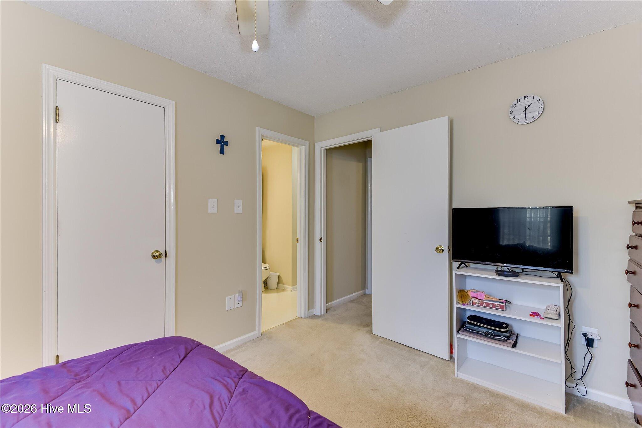 3951 Braddock Street Property Photo 20