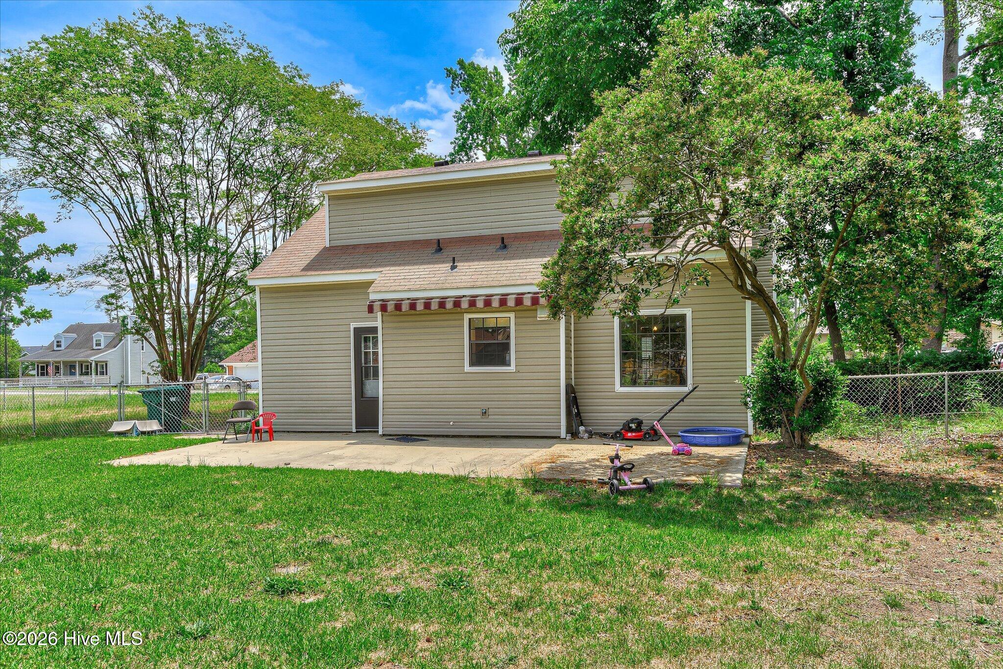 3951 Braddock Street Property Photo 26