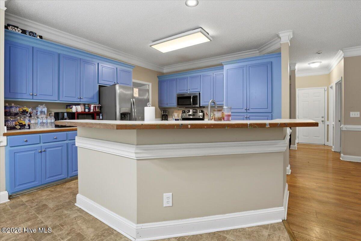 206 Creekside Drive Property Photo 10