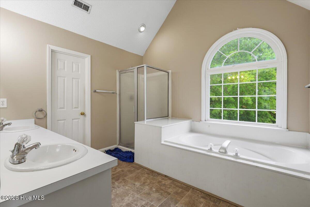 206 Creekside Drive Property Photo 19