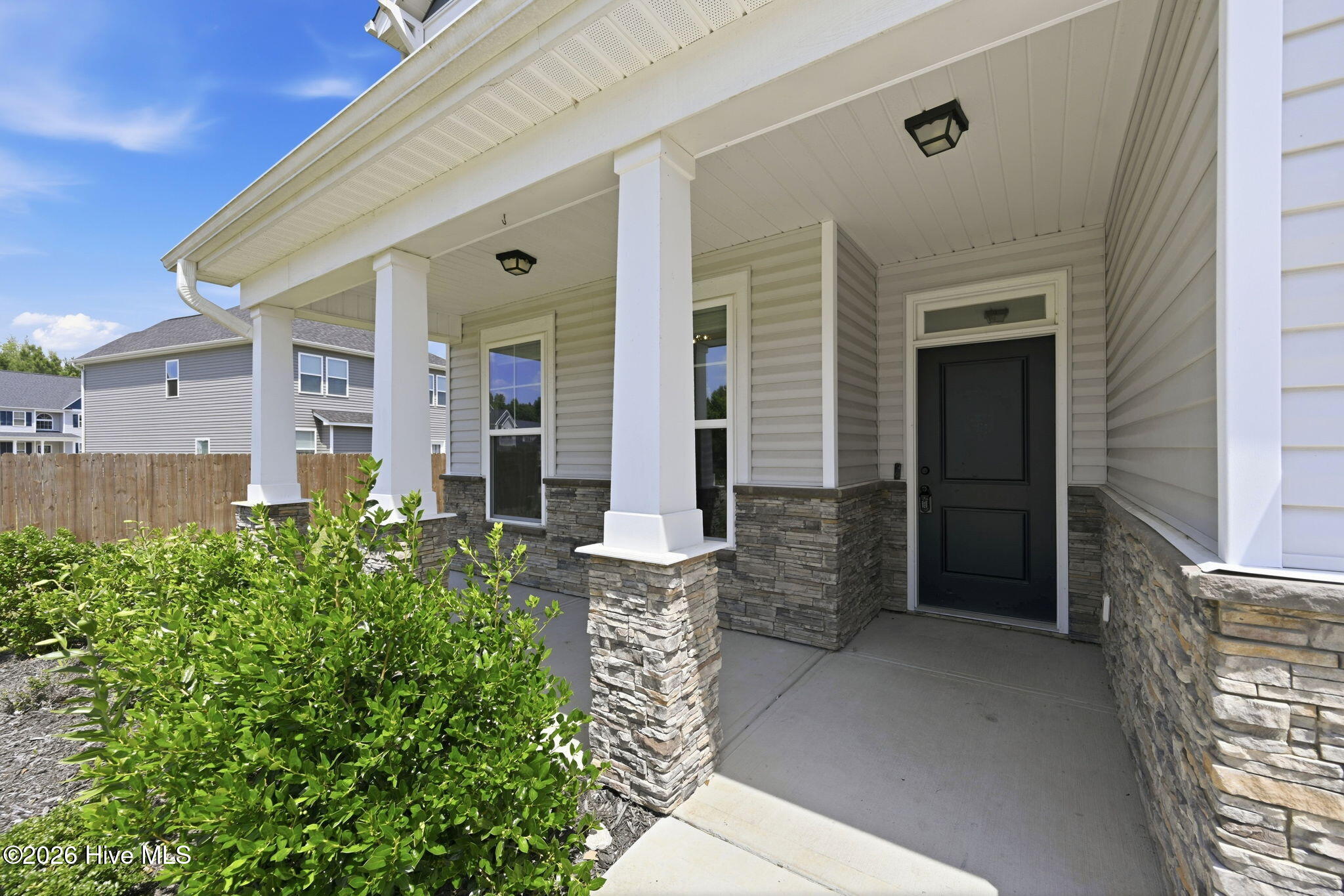 903 Courthouse Crossing Property Photo 7