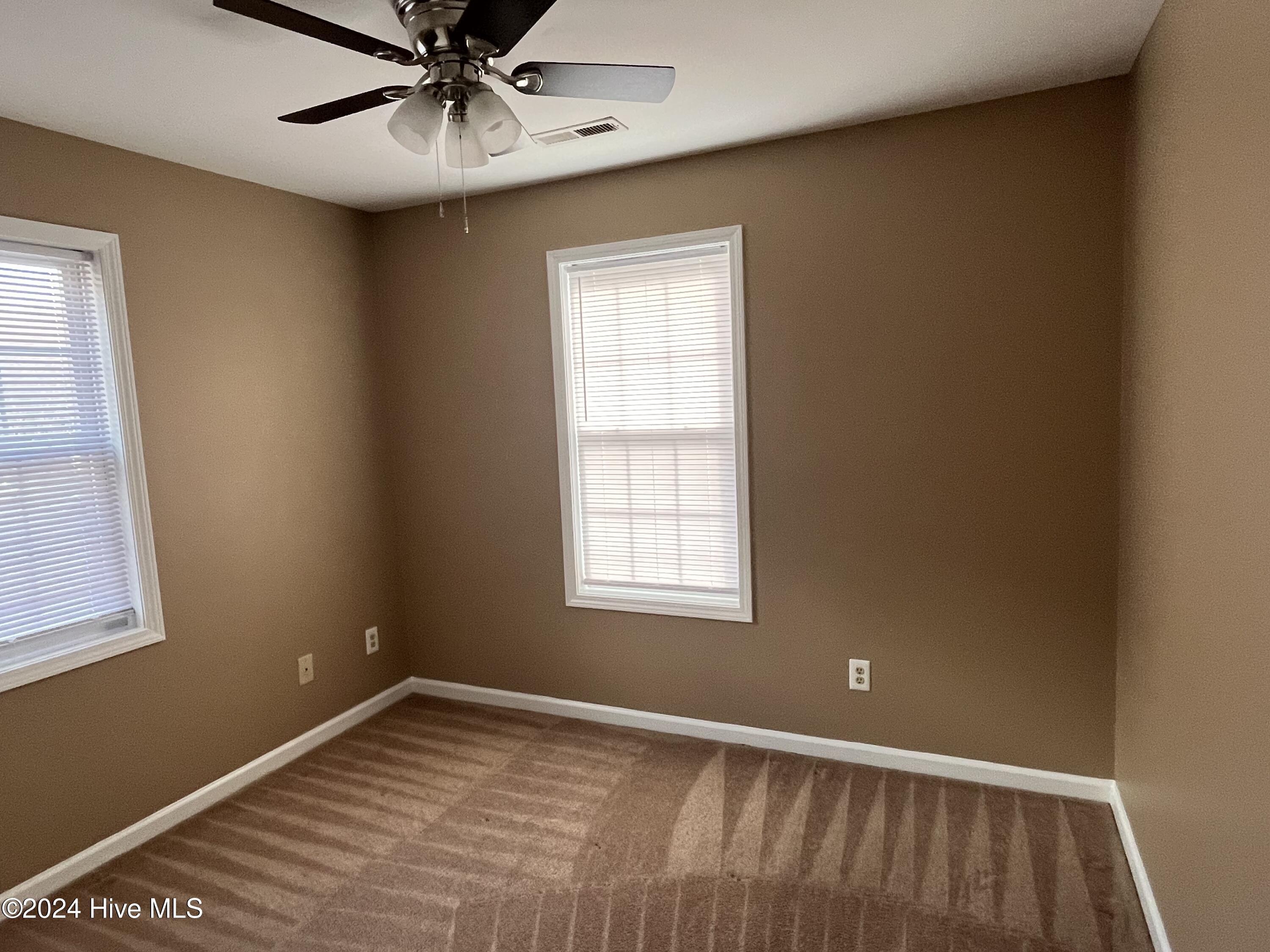 5146 Lamppost Circle Property Photo 15