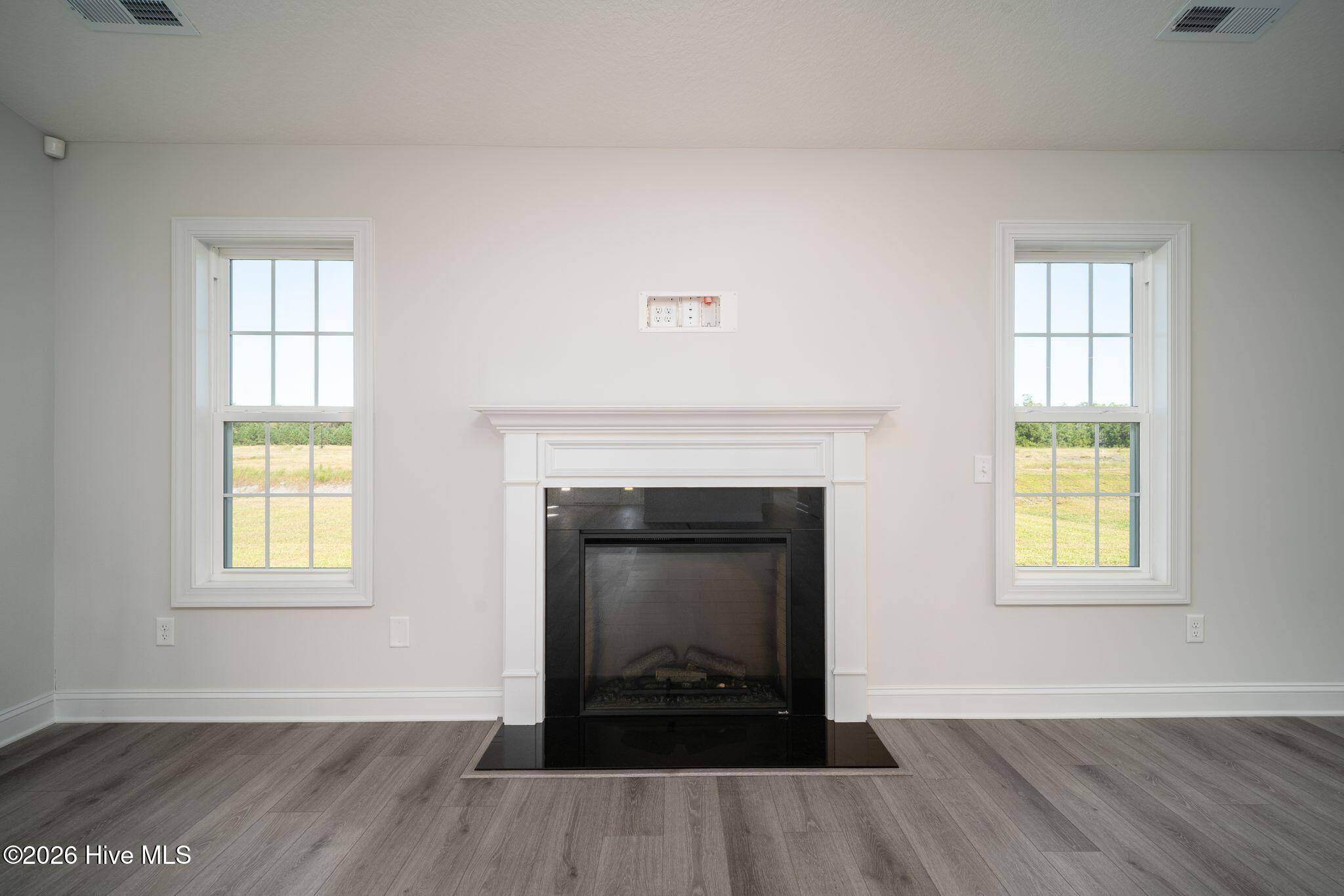 751 Regiment Road Property Photo 5