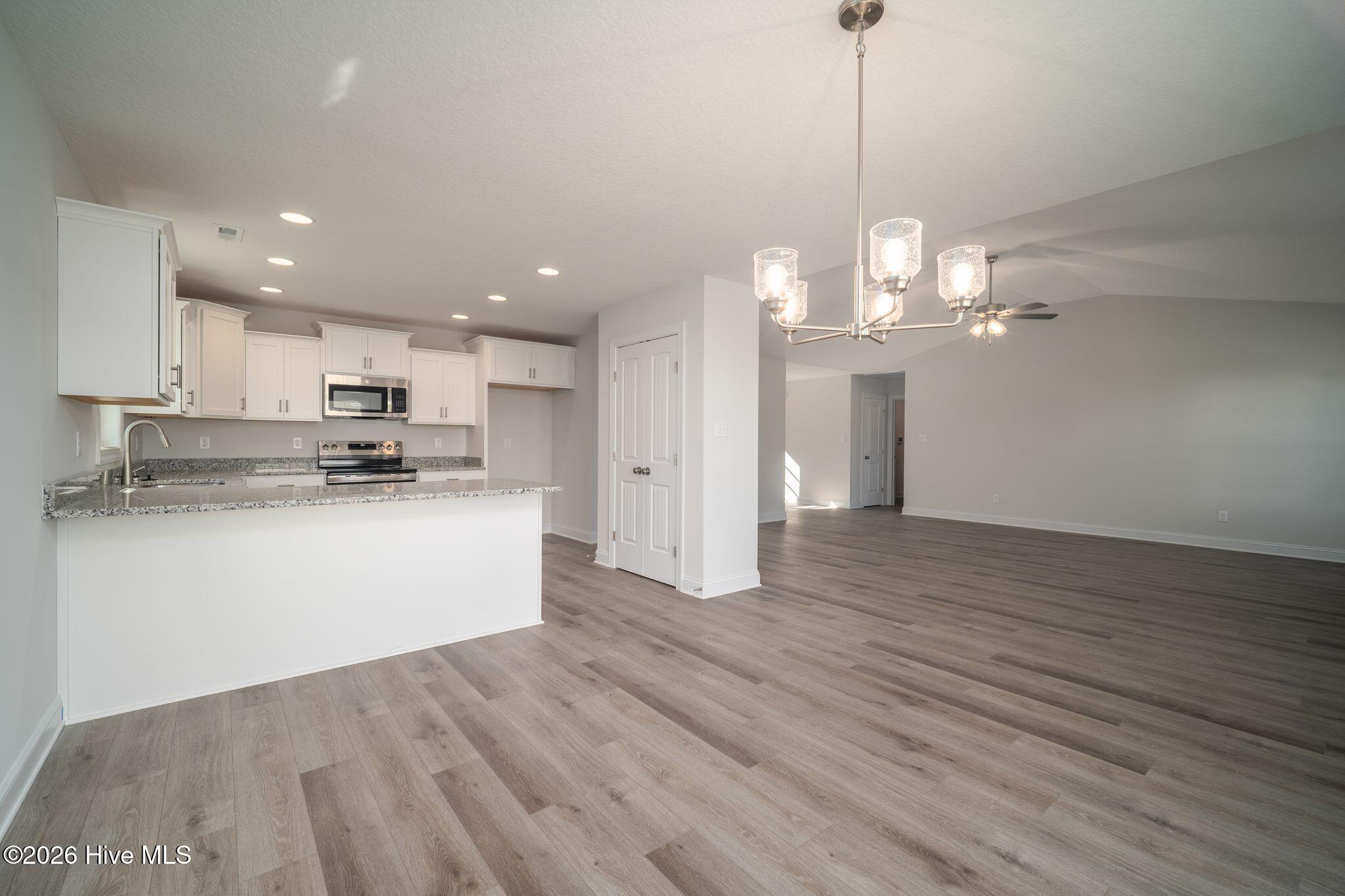 751 Regiment Road Property Photo 8
