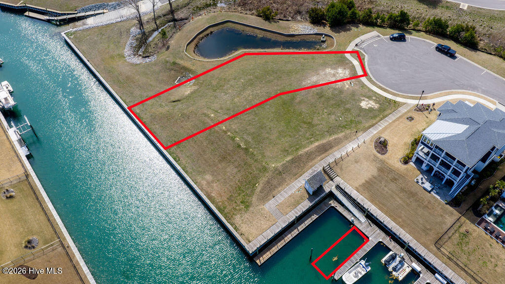 123 Seafaring Lane Property Photo 7