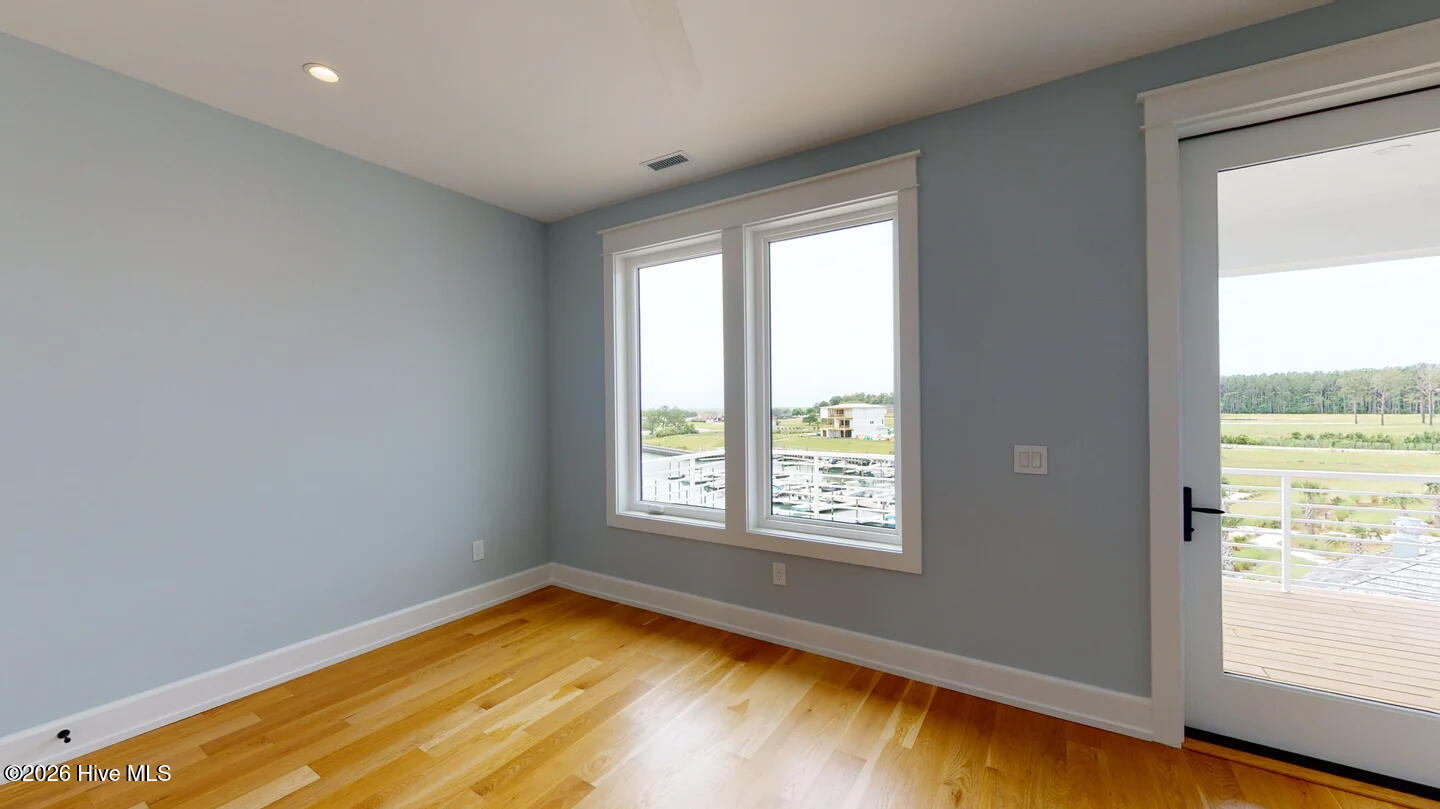 123 Seafaring Lane Property Photo 35