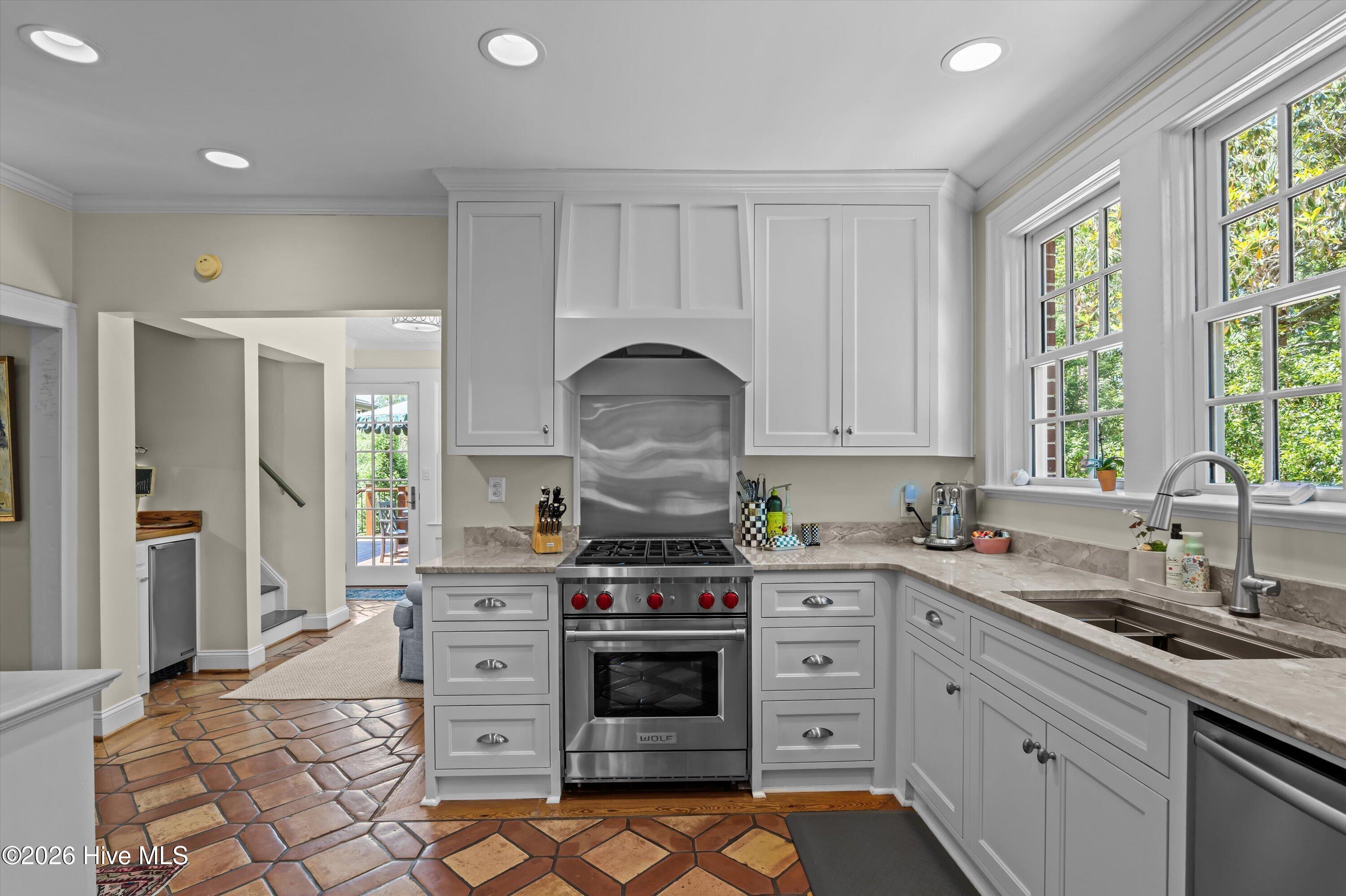 3043 Bransford Road Property Photo 25