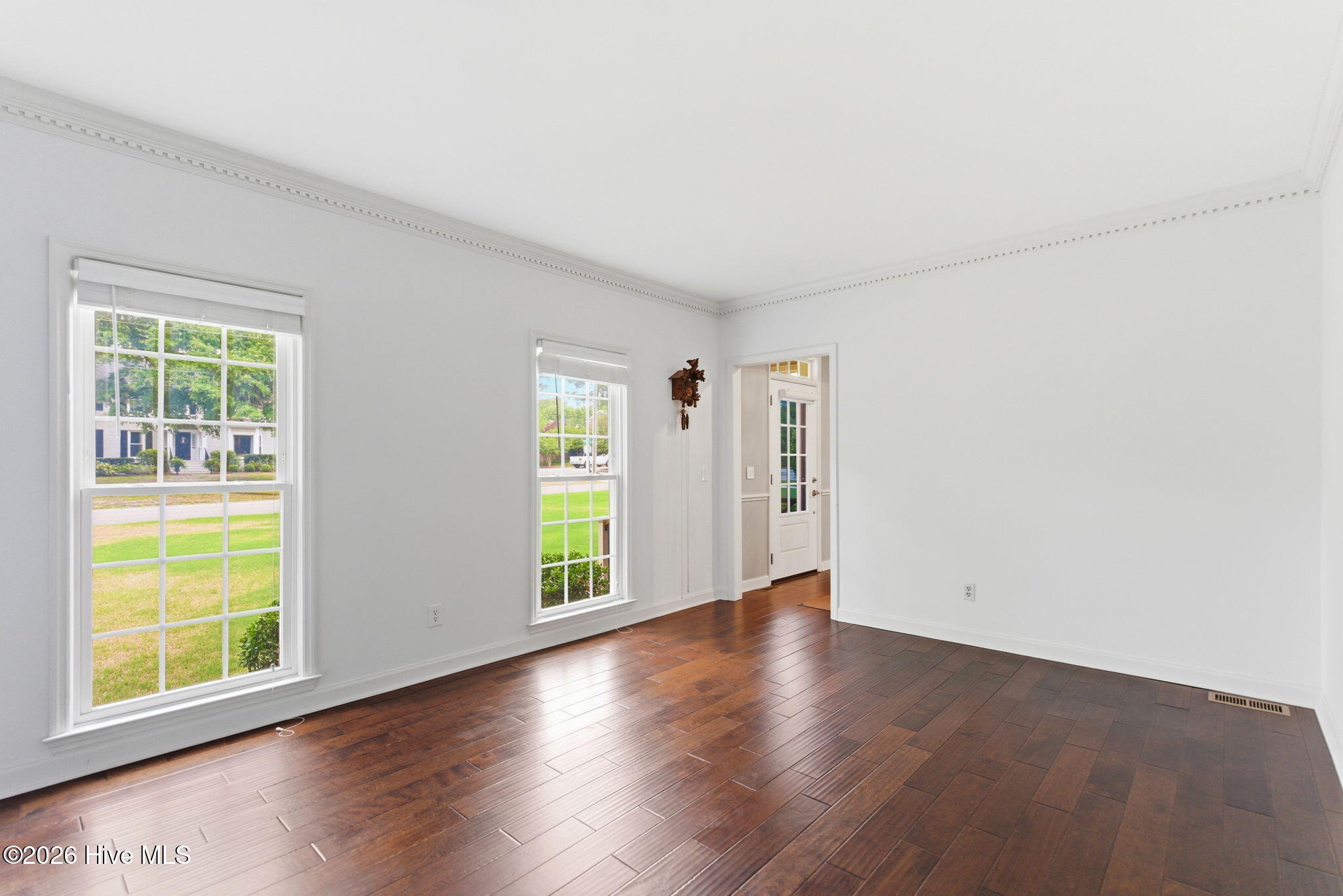 2317 Waverly Drive Property Photo 8