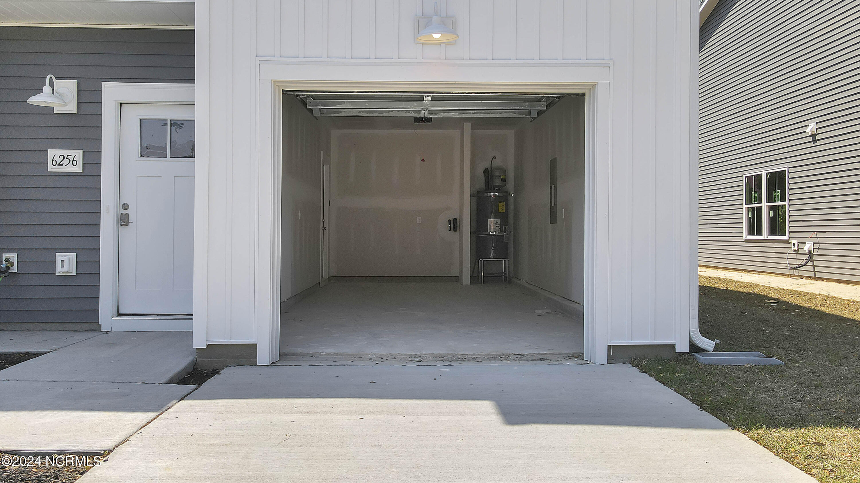 6040 Beckington Drive Property Photo 22