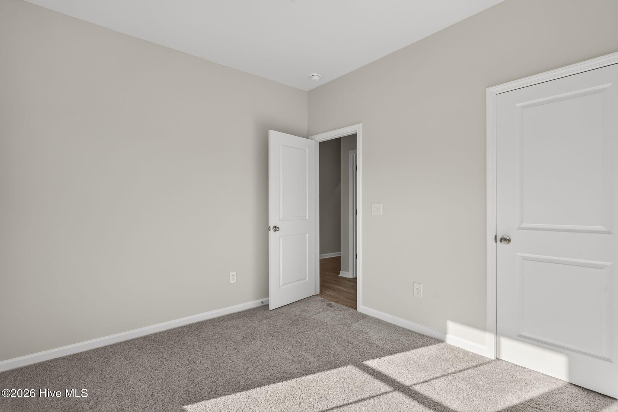 20 Meadows Lane Property Photo 12