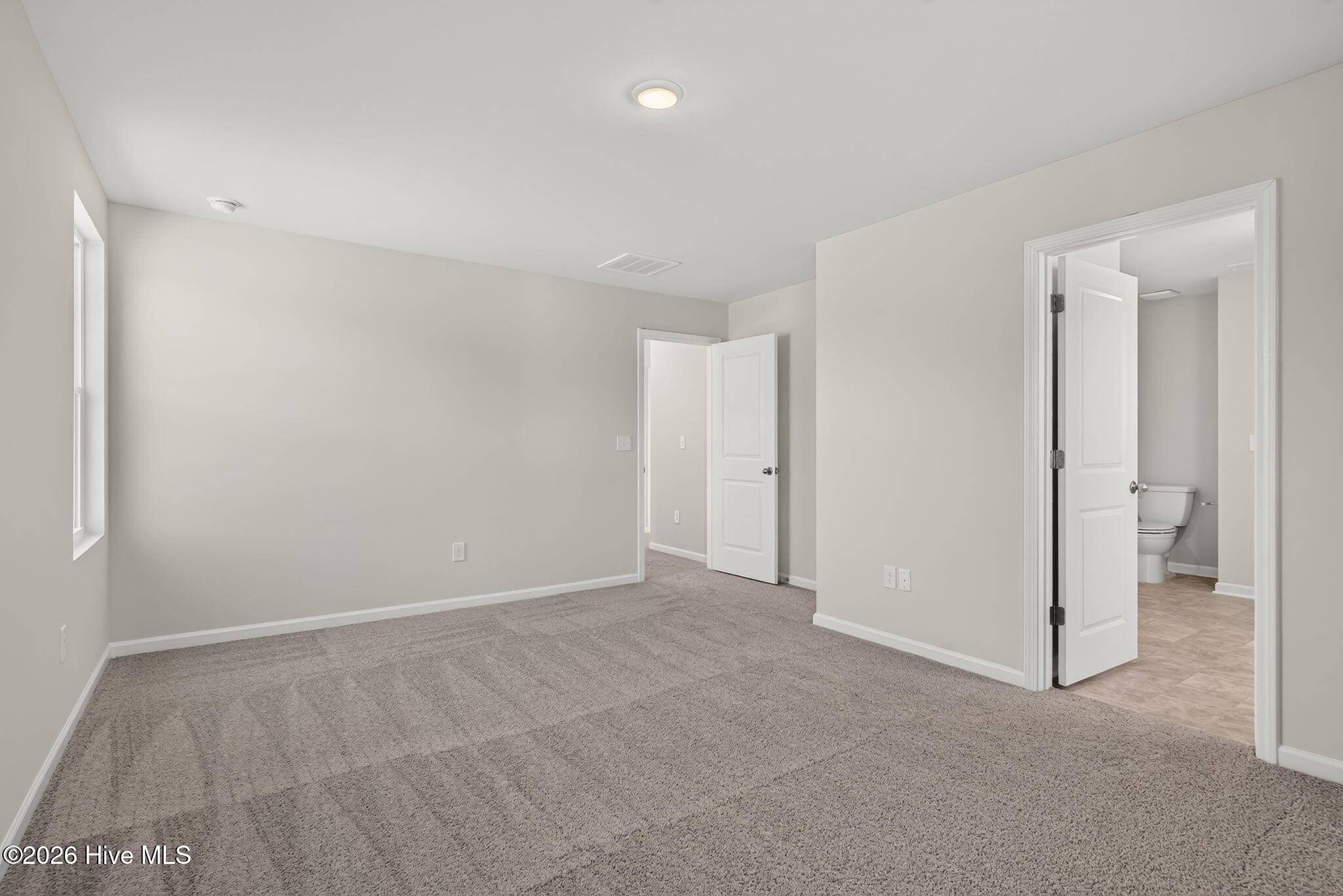 20 Meadows Lane Property Photo 18