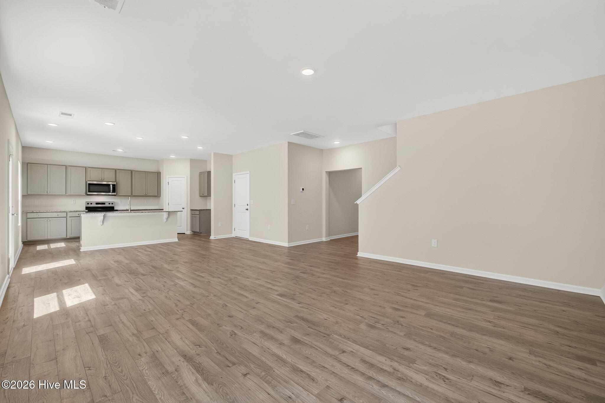 211 Phoenix Drive Property Photo 3