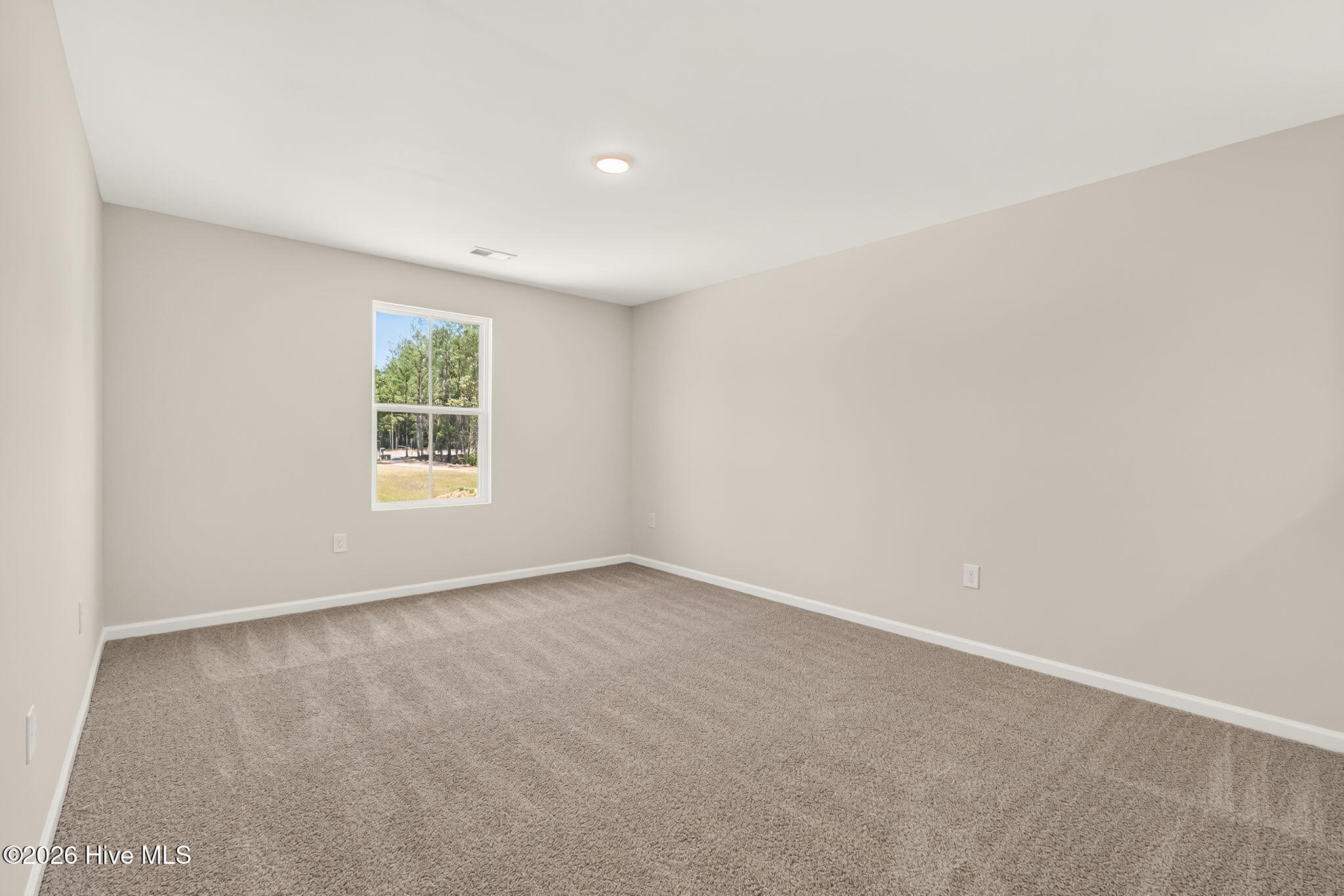 211 Phoenix Drive Property Photo 12