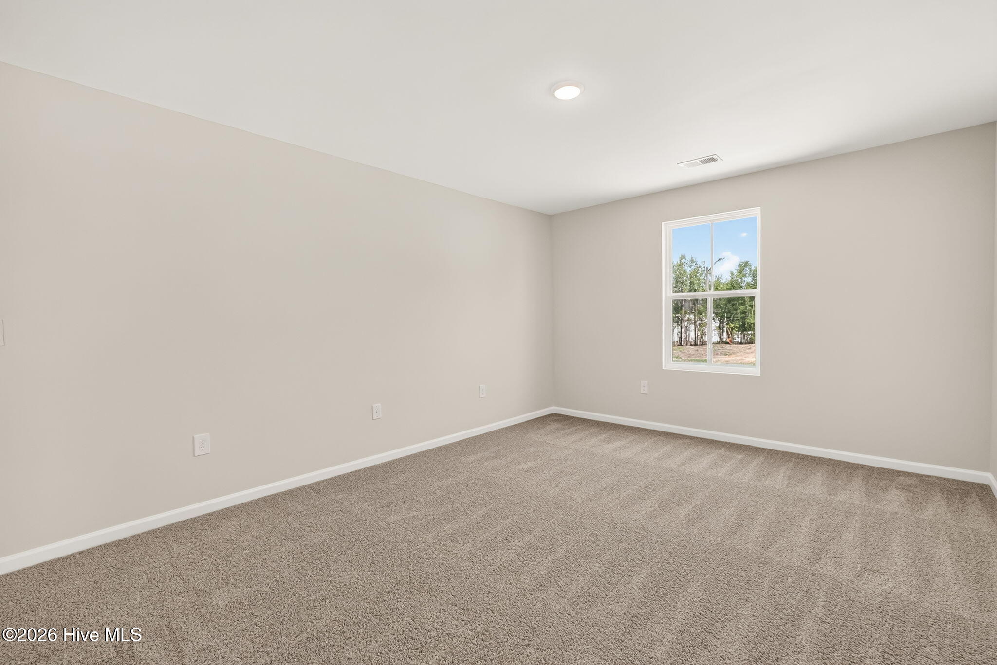 211 Phoenix Drive Property Photo 15