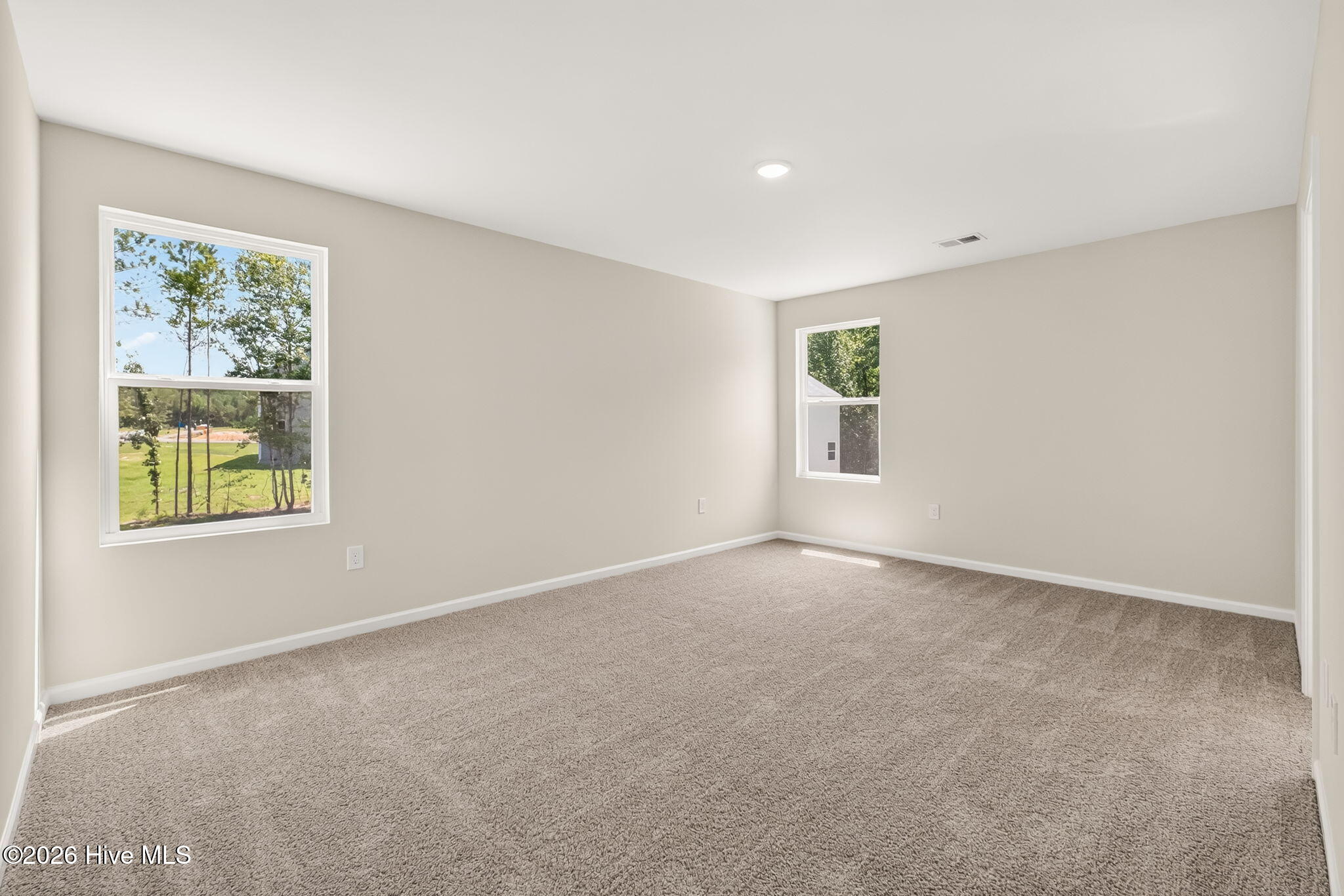 211 Phoenix Drive Property Photo 16
