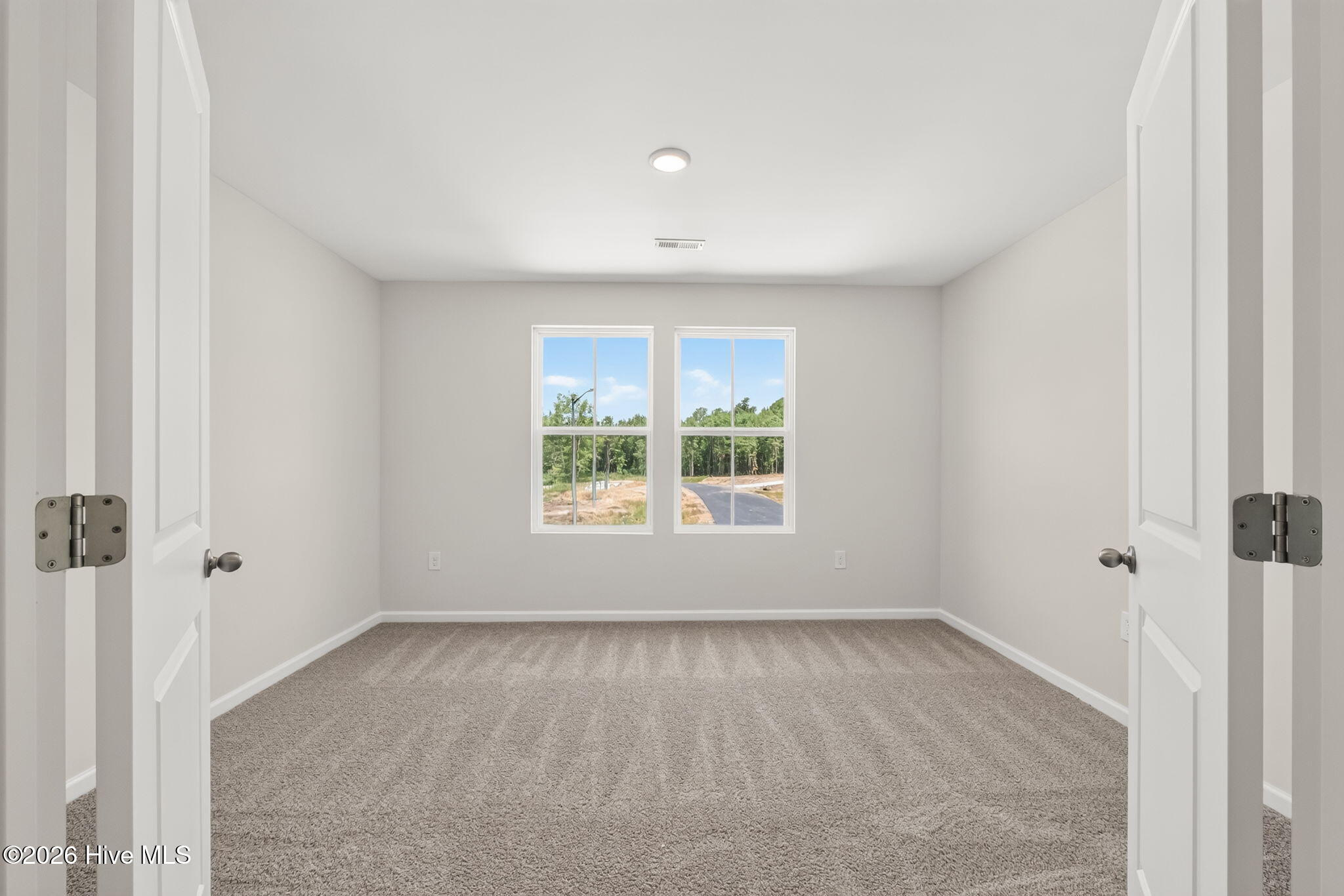 211 Phoenix Drive Property Photo 24