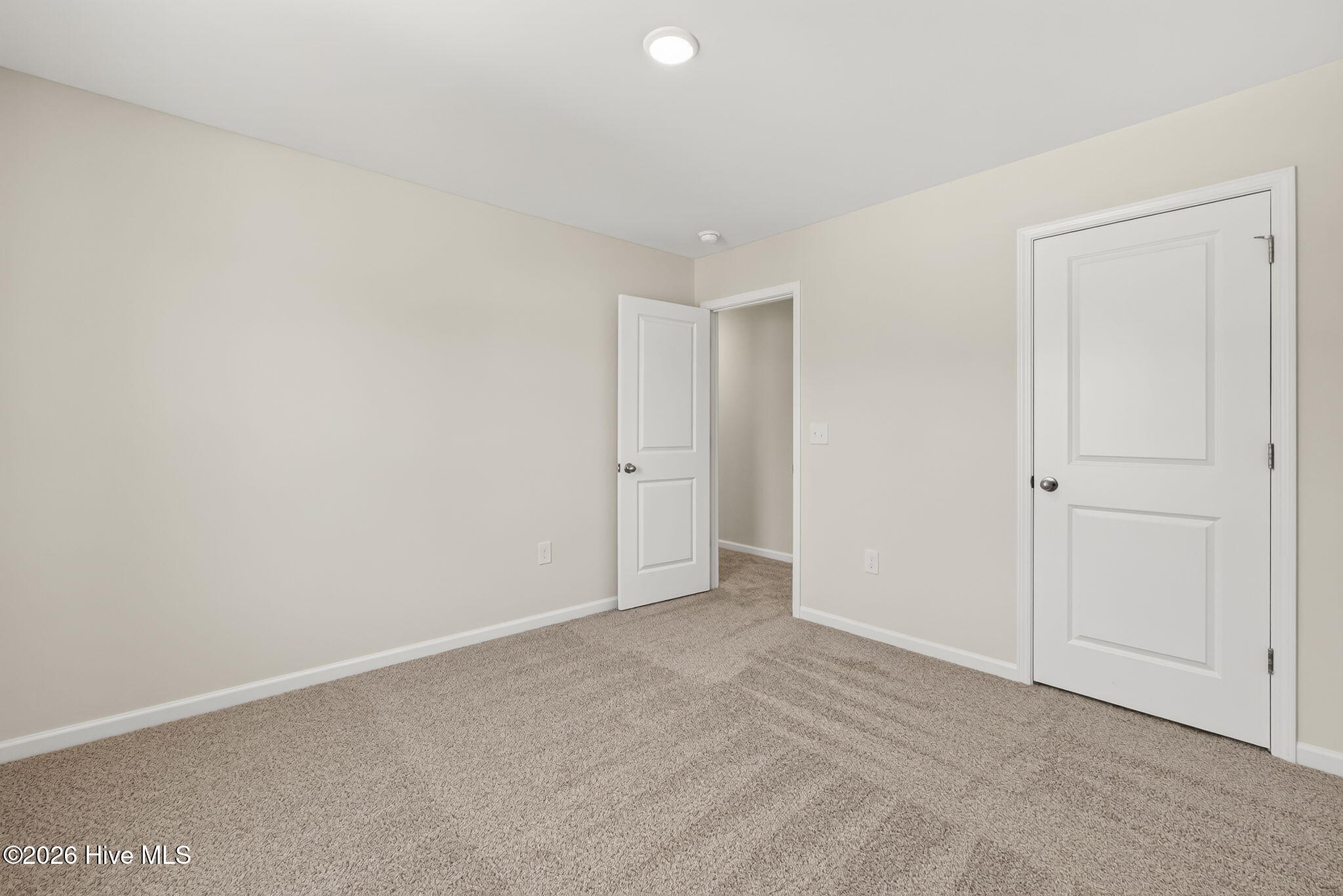 211 Phoenix Drive Property Photo 28