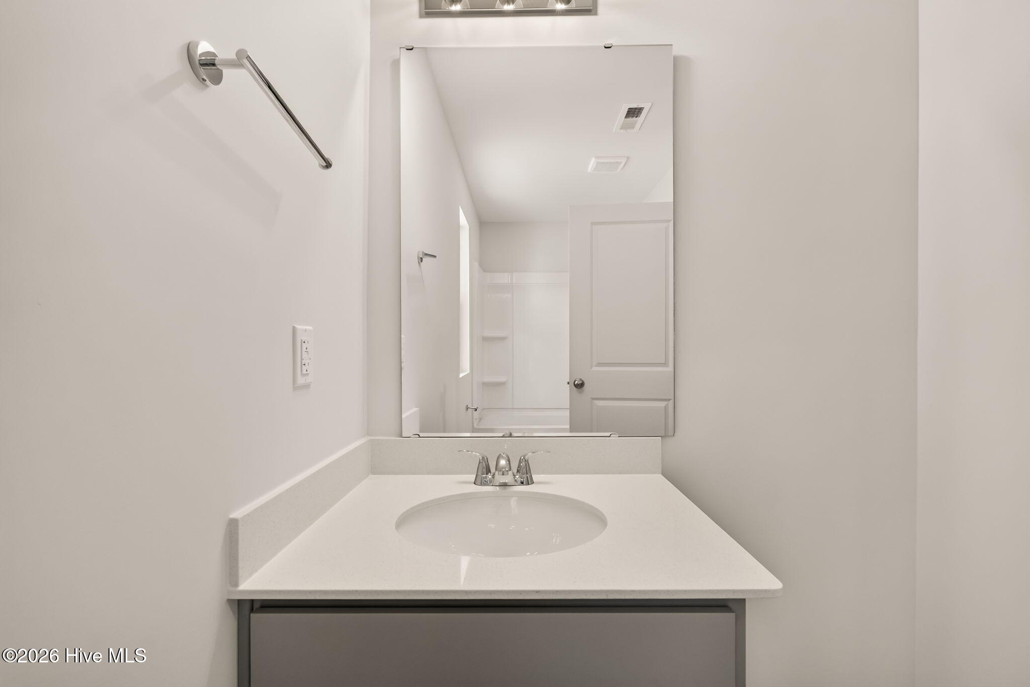 211 Phoenix Drive Property Photo 30