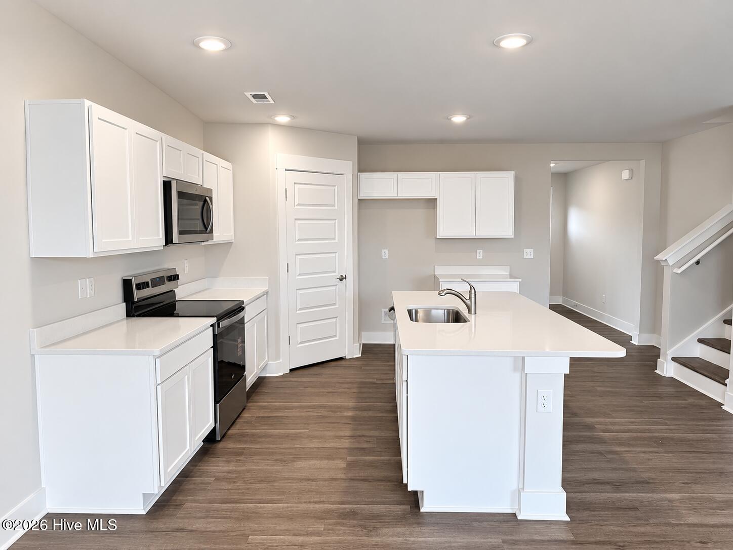 1198 Sandy Heights Loop Lot 143 Property Photo 9