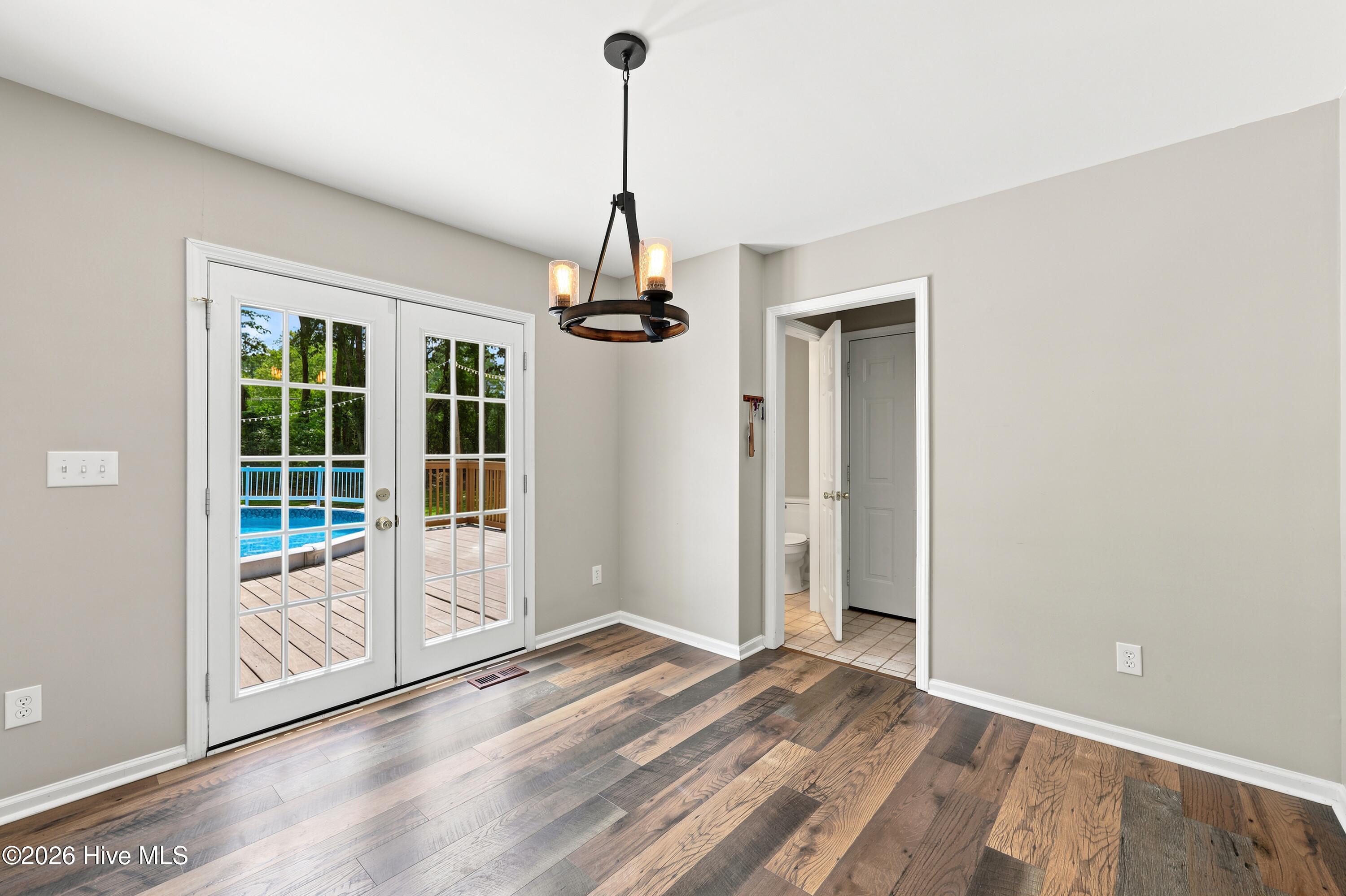 548 Deer Run Road Property Photo 29