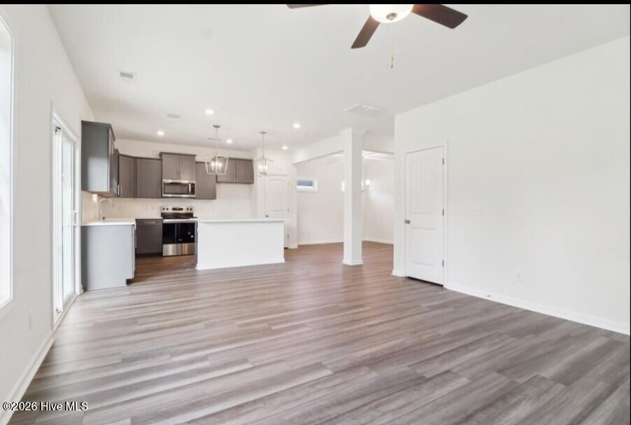 2129 April Dawn Trail Property Photo 8
