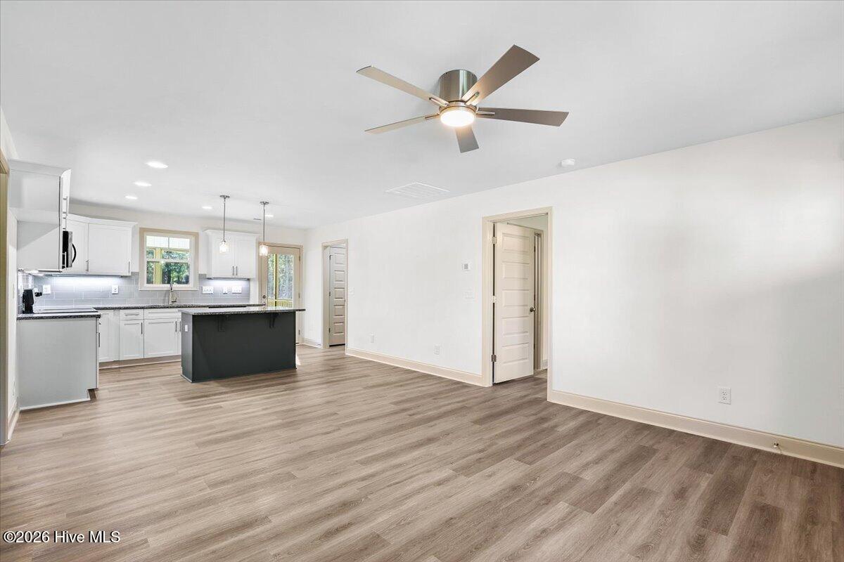 305 N West Street Property Photo 12