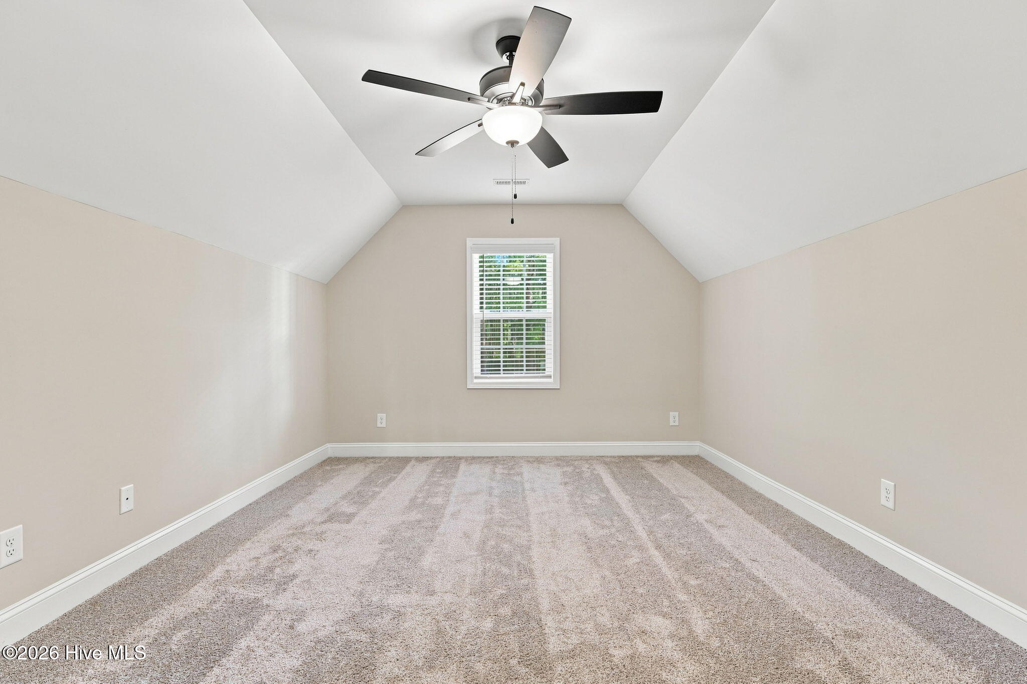 16620 Titmouse Court Property Photo 33