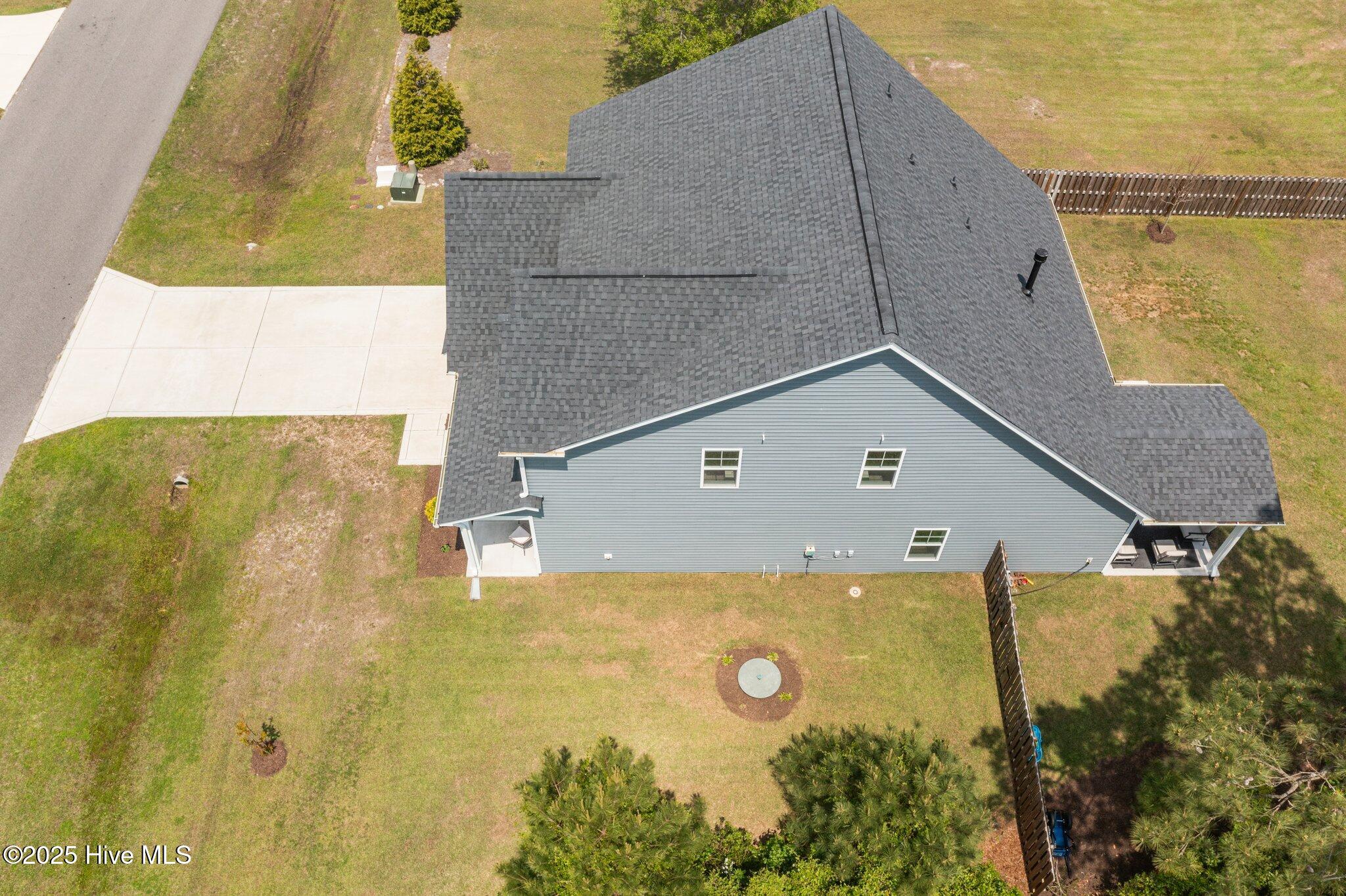 303 Red Cedar Drive Property Photo 38