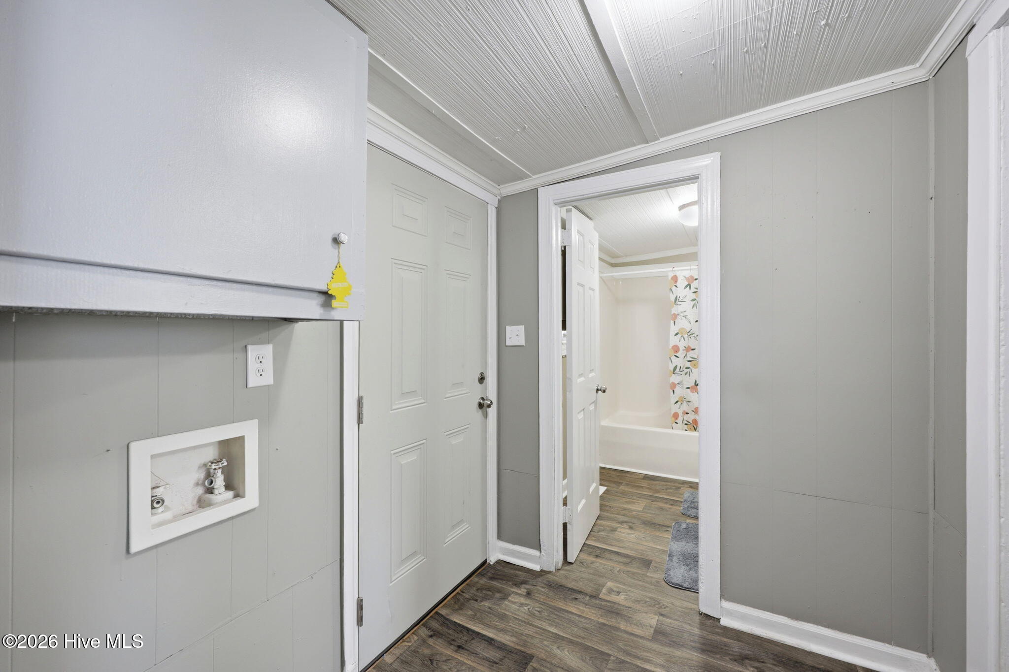 307 S Mcdaniel Street Property Photo 10