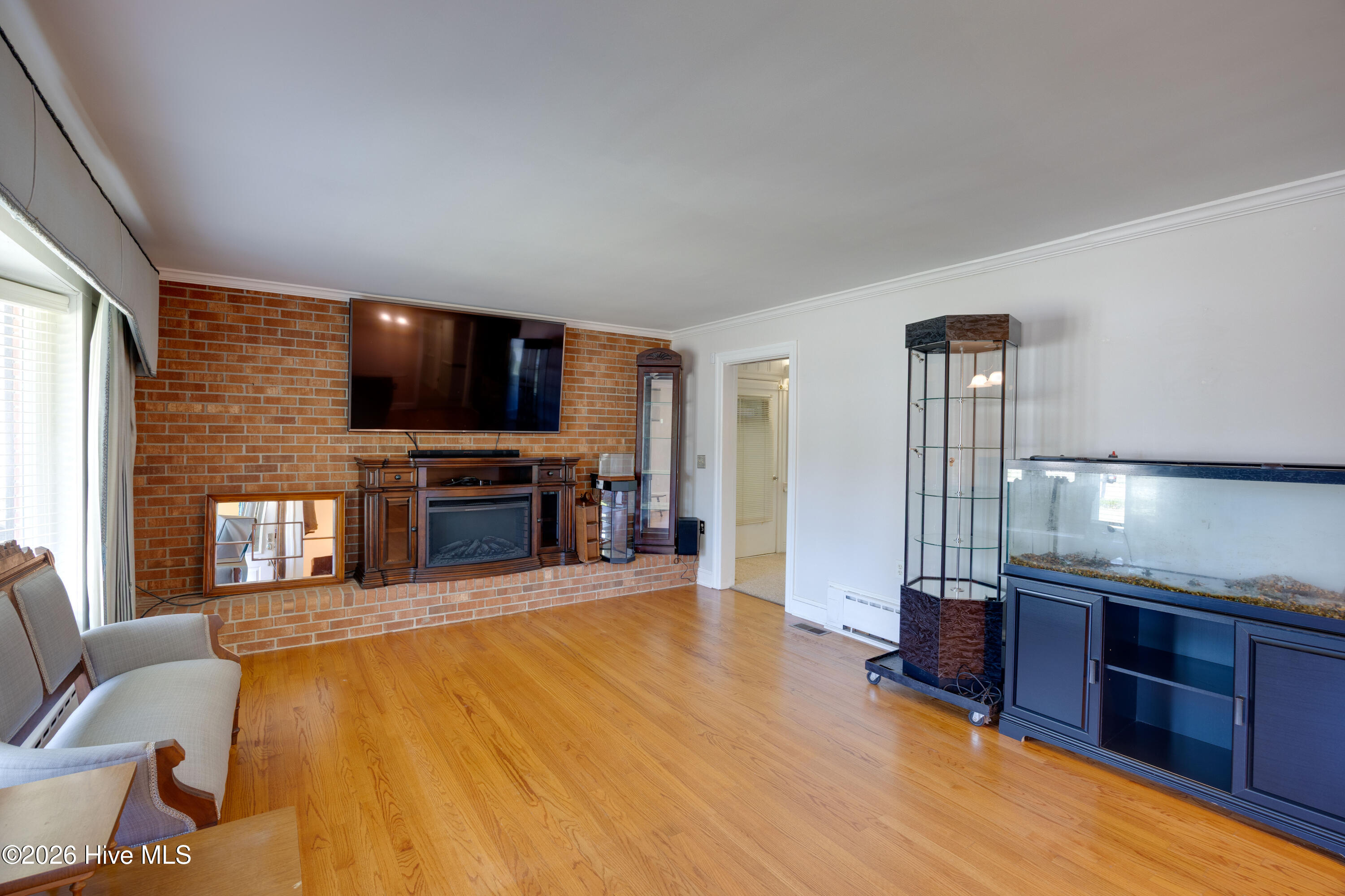100 E Berkshire Road Property Photo 7