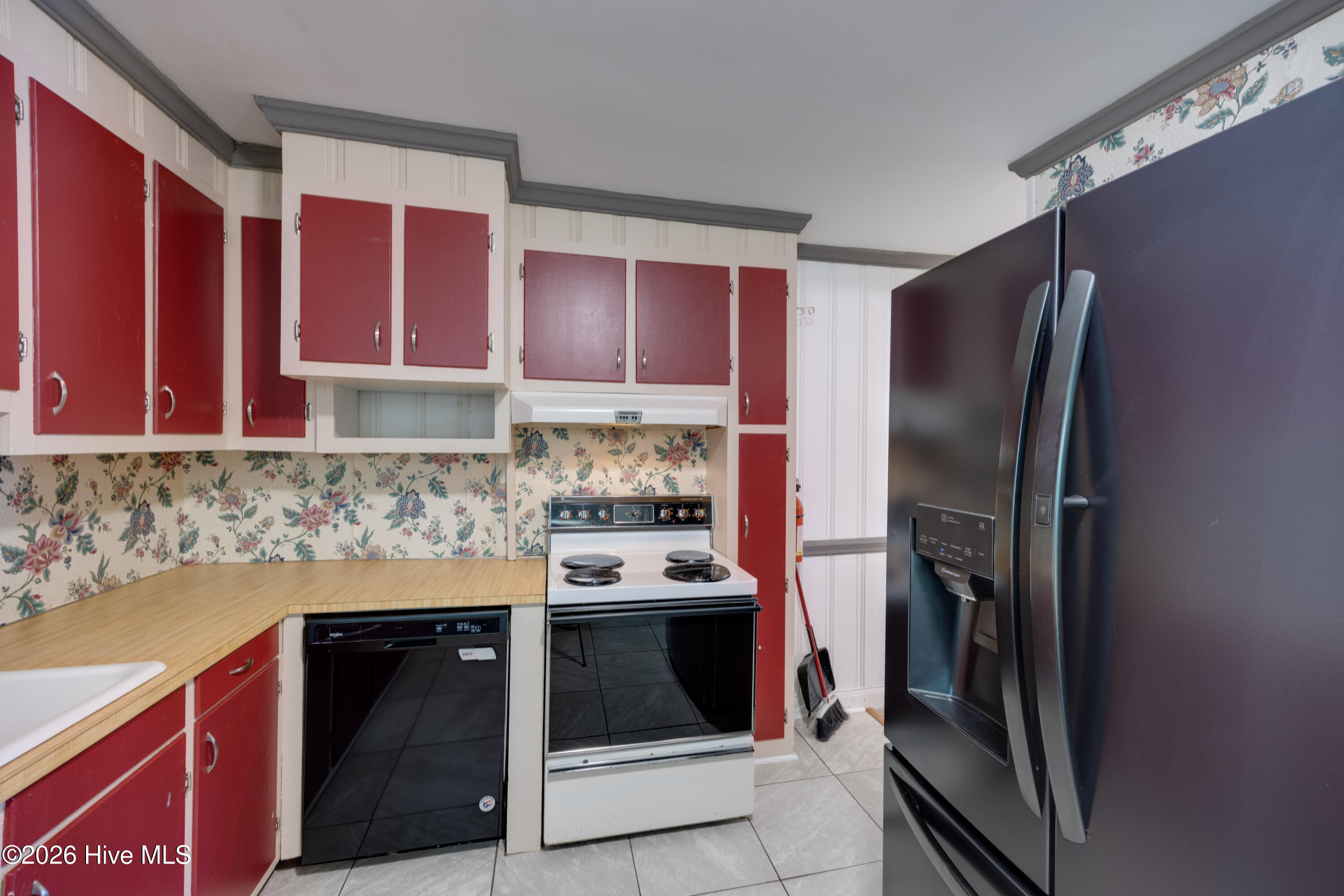 100 E Berkshire Road Property Photo 17