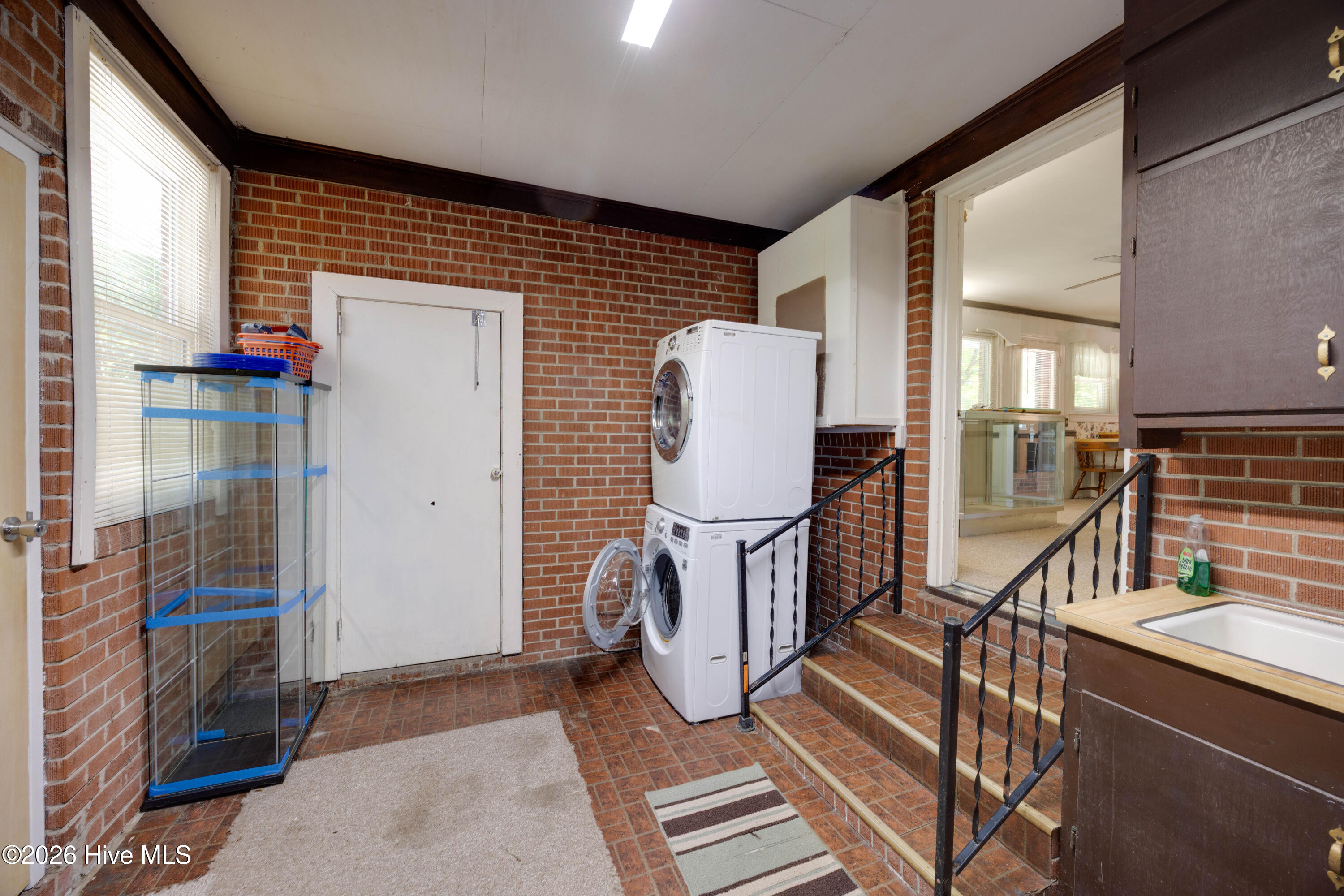 100 E Berkshire Road Property Photo 29