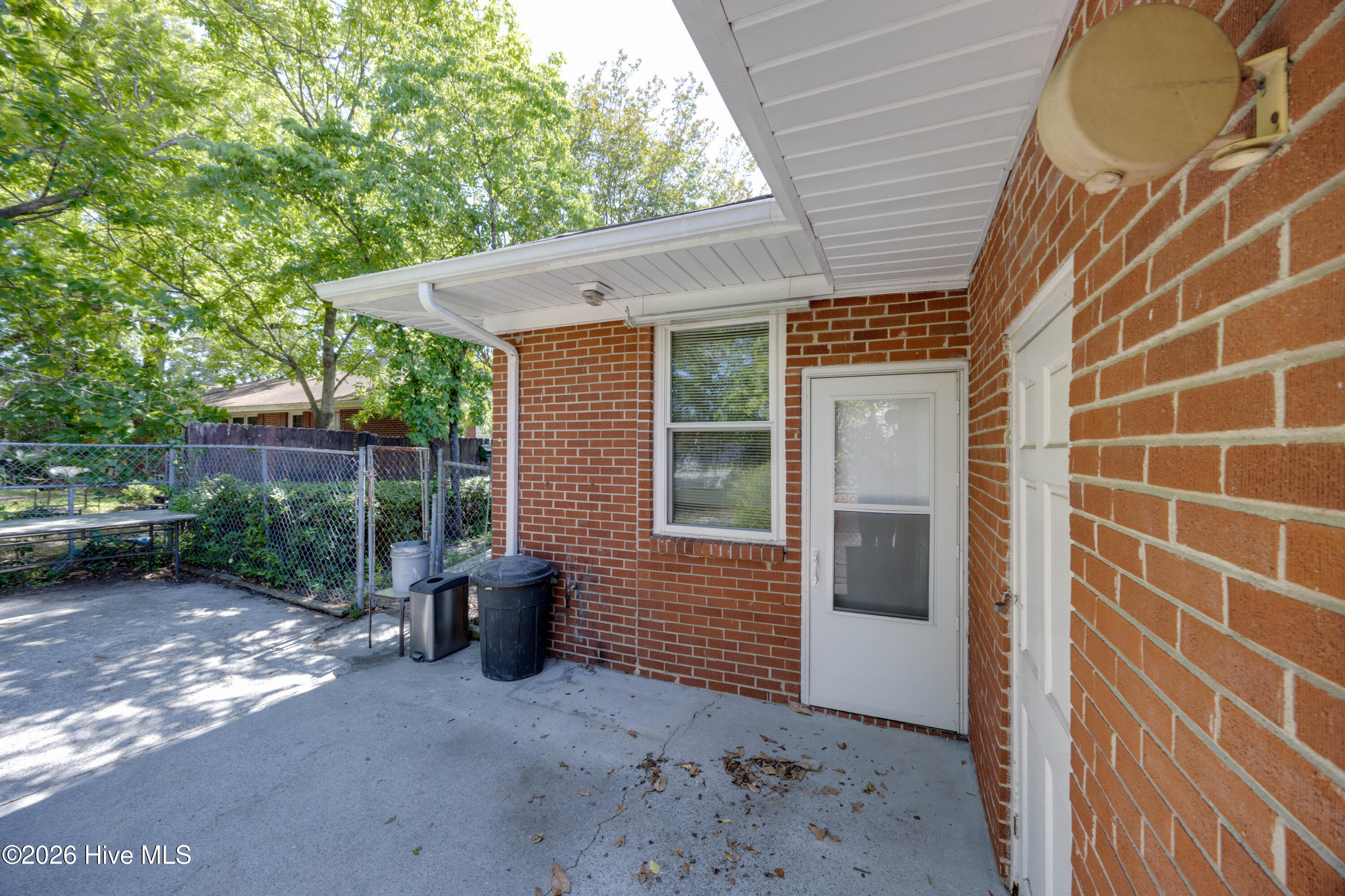 100 E Berkshire Road Property Photo 34