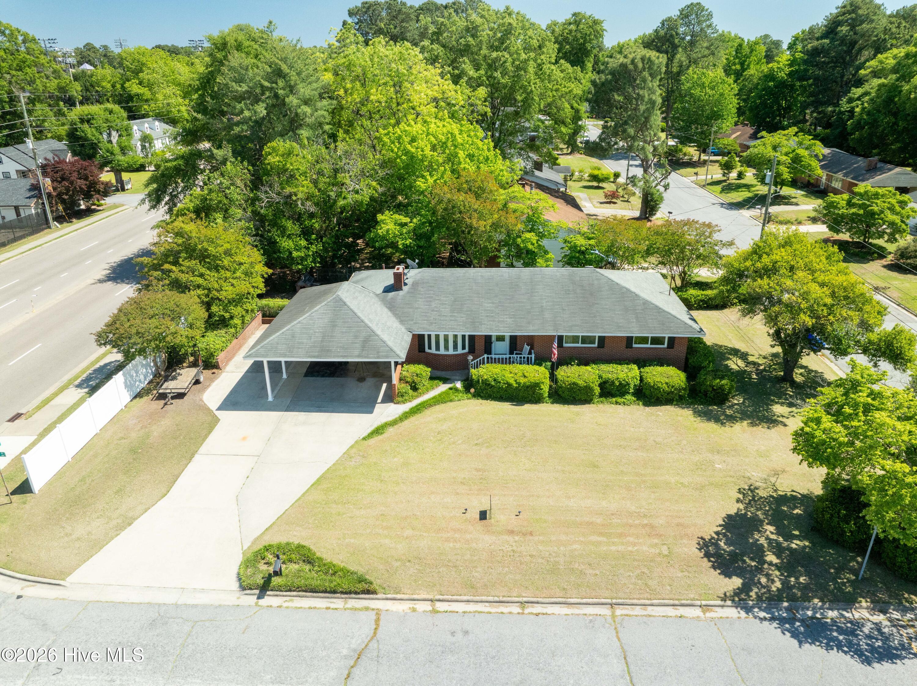 100 E Berkshire Road Property Photo 38