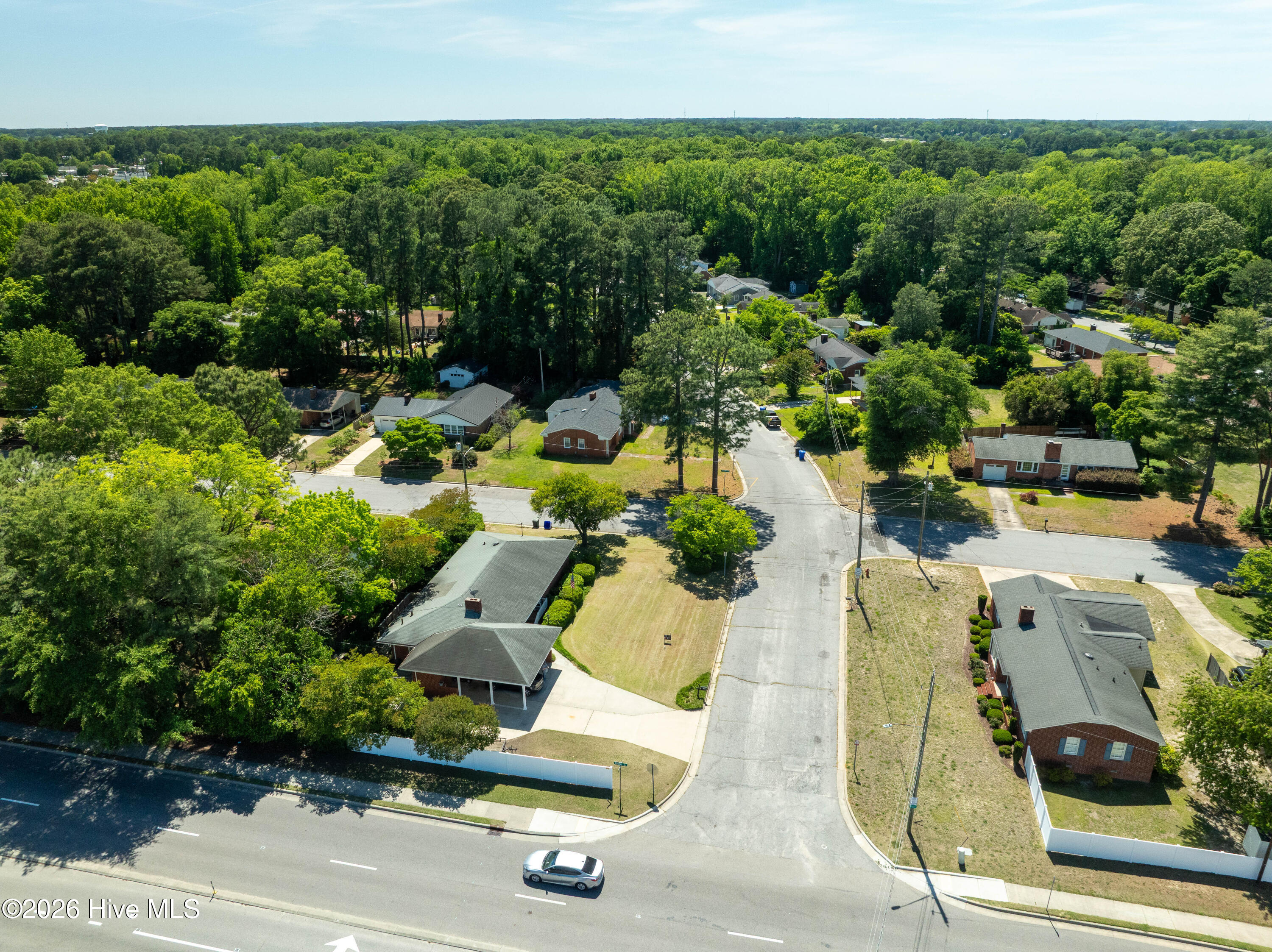 100 E Berkshire Road Property Photo 41