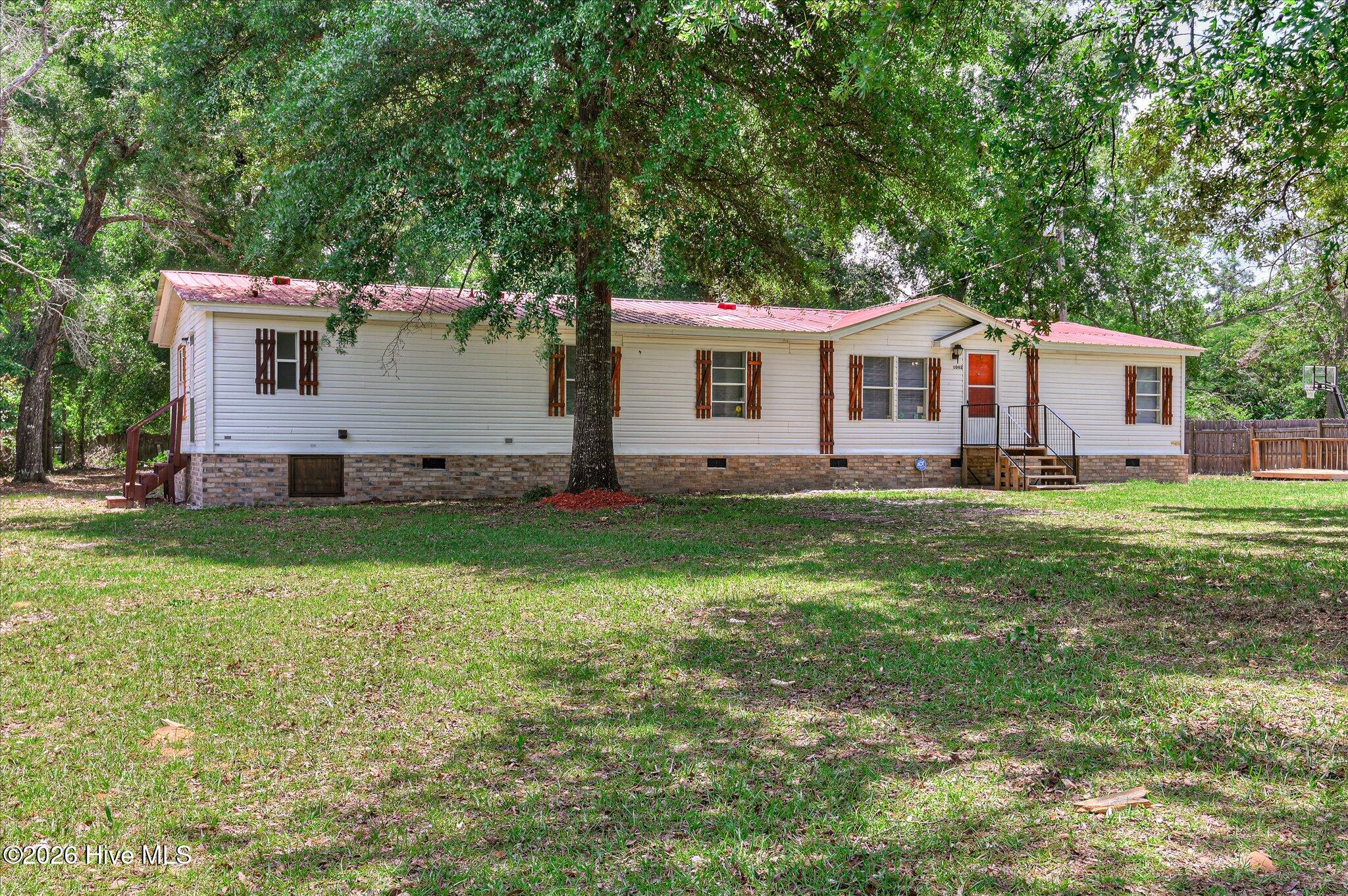 1062 Alden Drive Property Photo 4