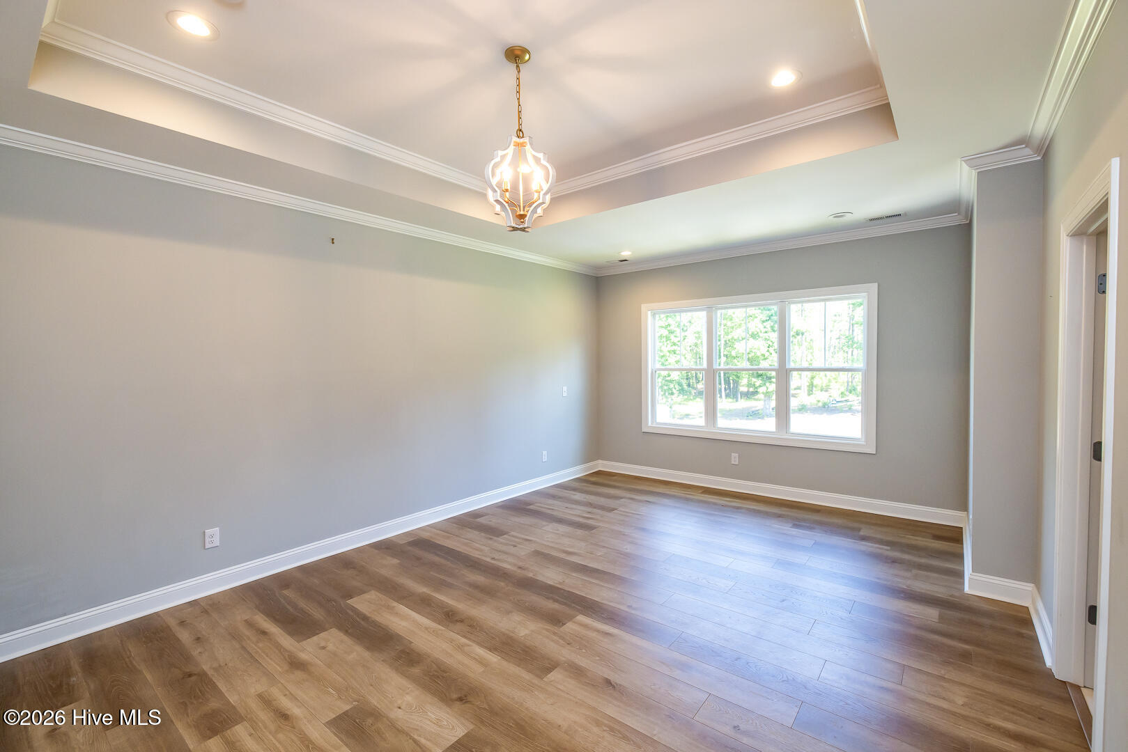 107 Saratoga Way Property Photo 17