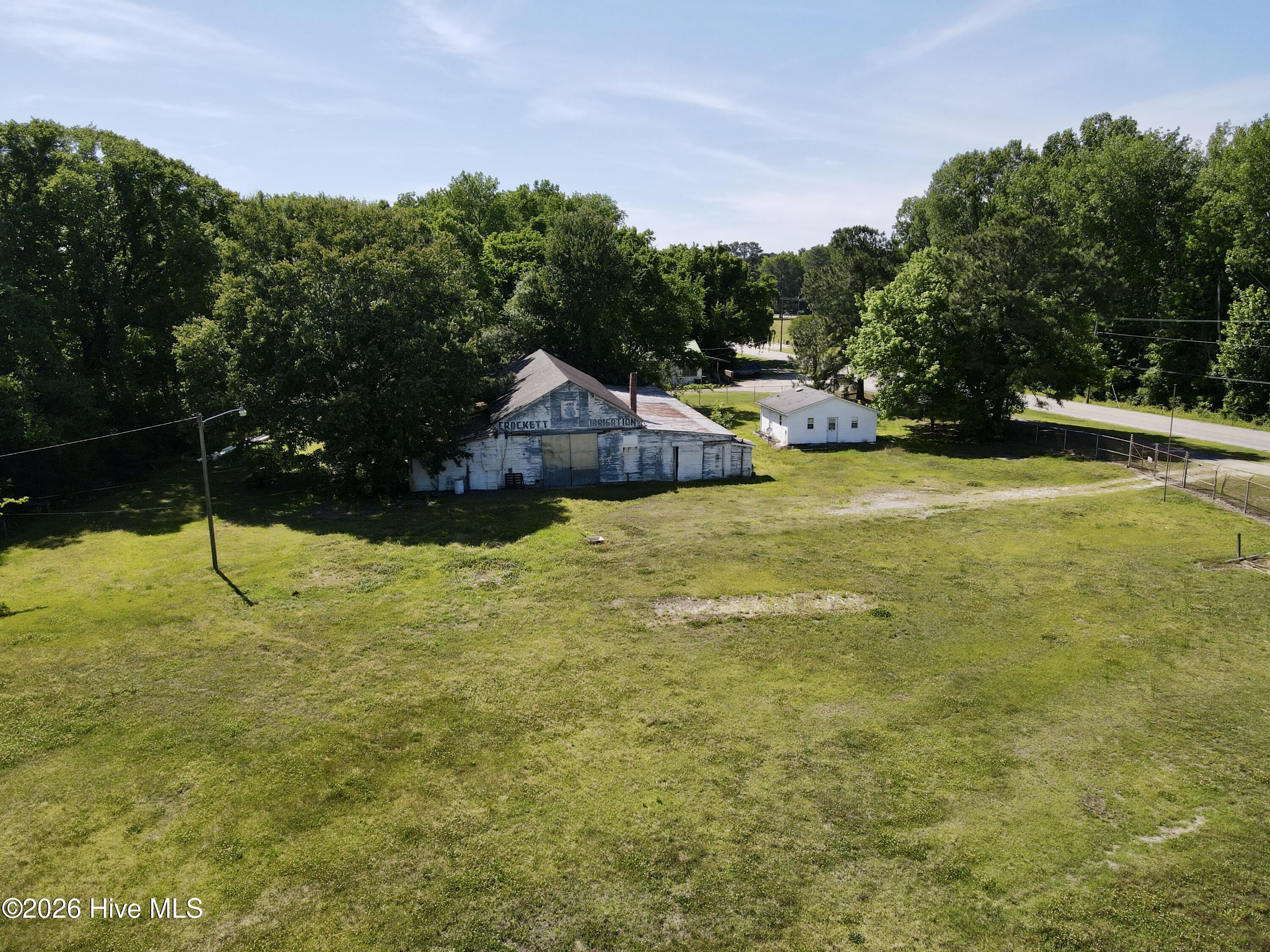 751 River Road Property Photo 5