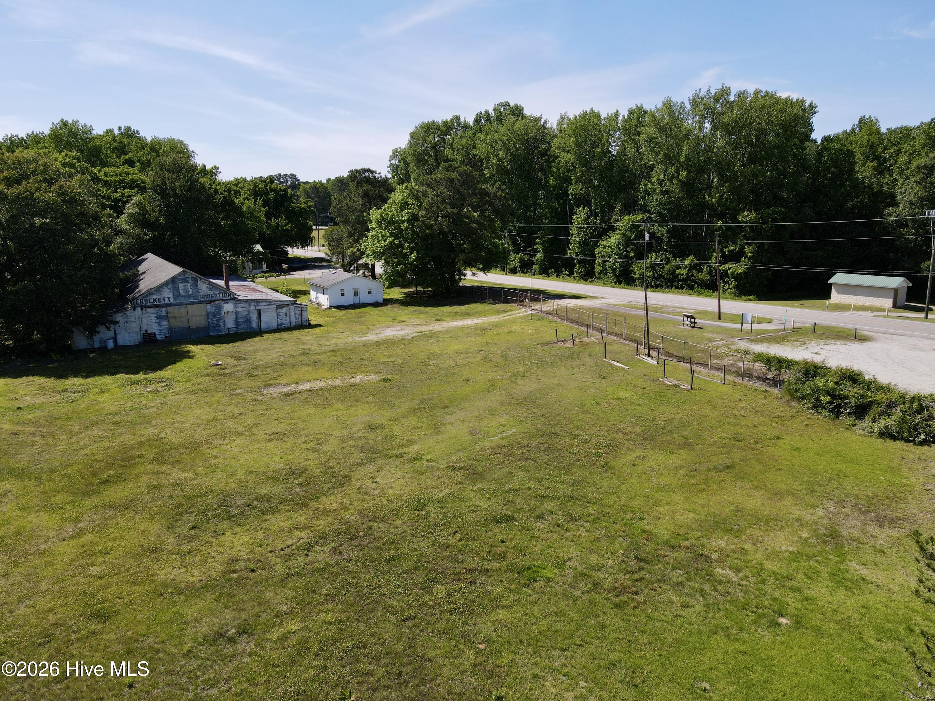 751 River Road Property Photo 8