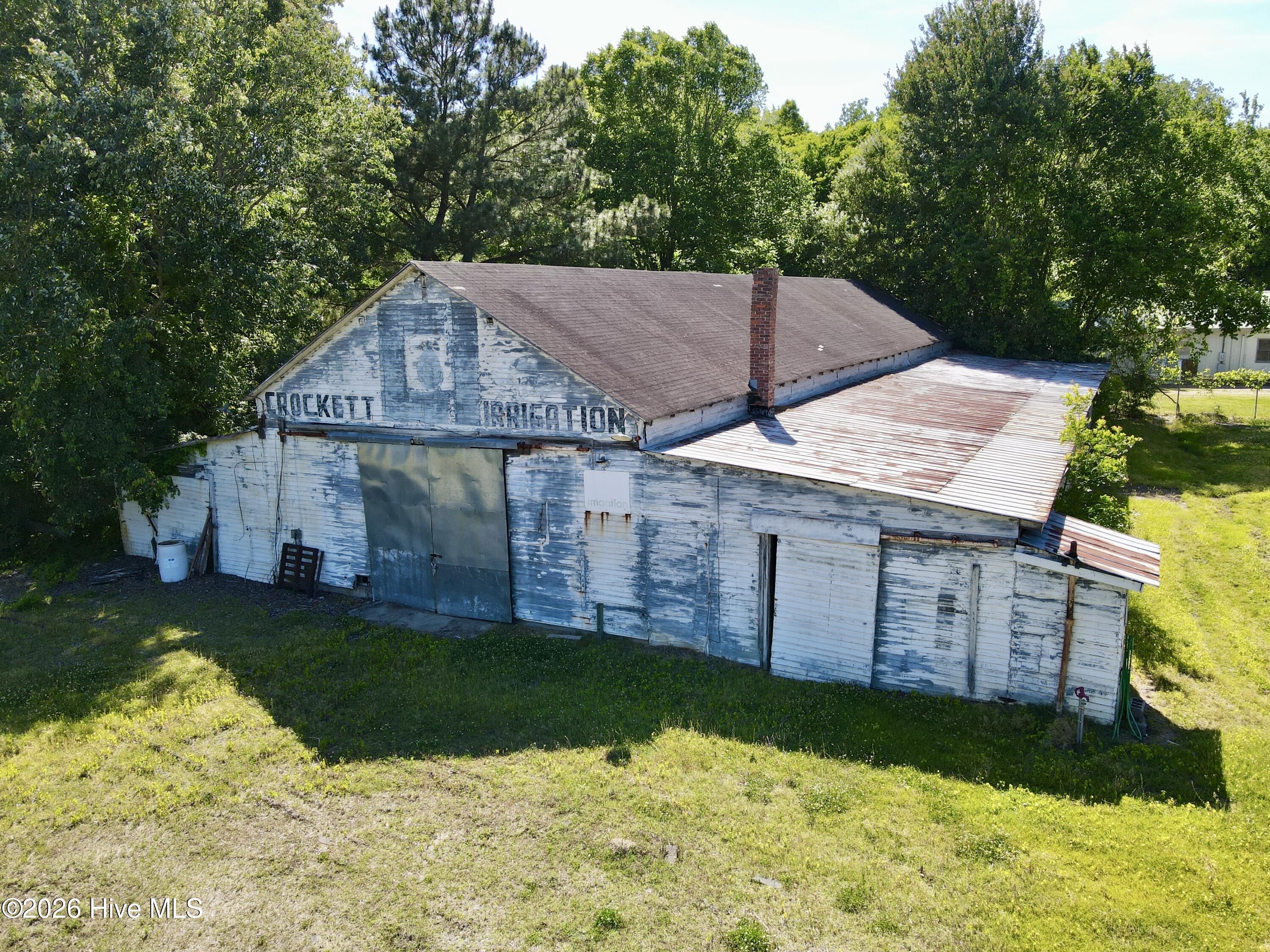 751 River Road Property Photo 16