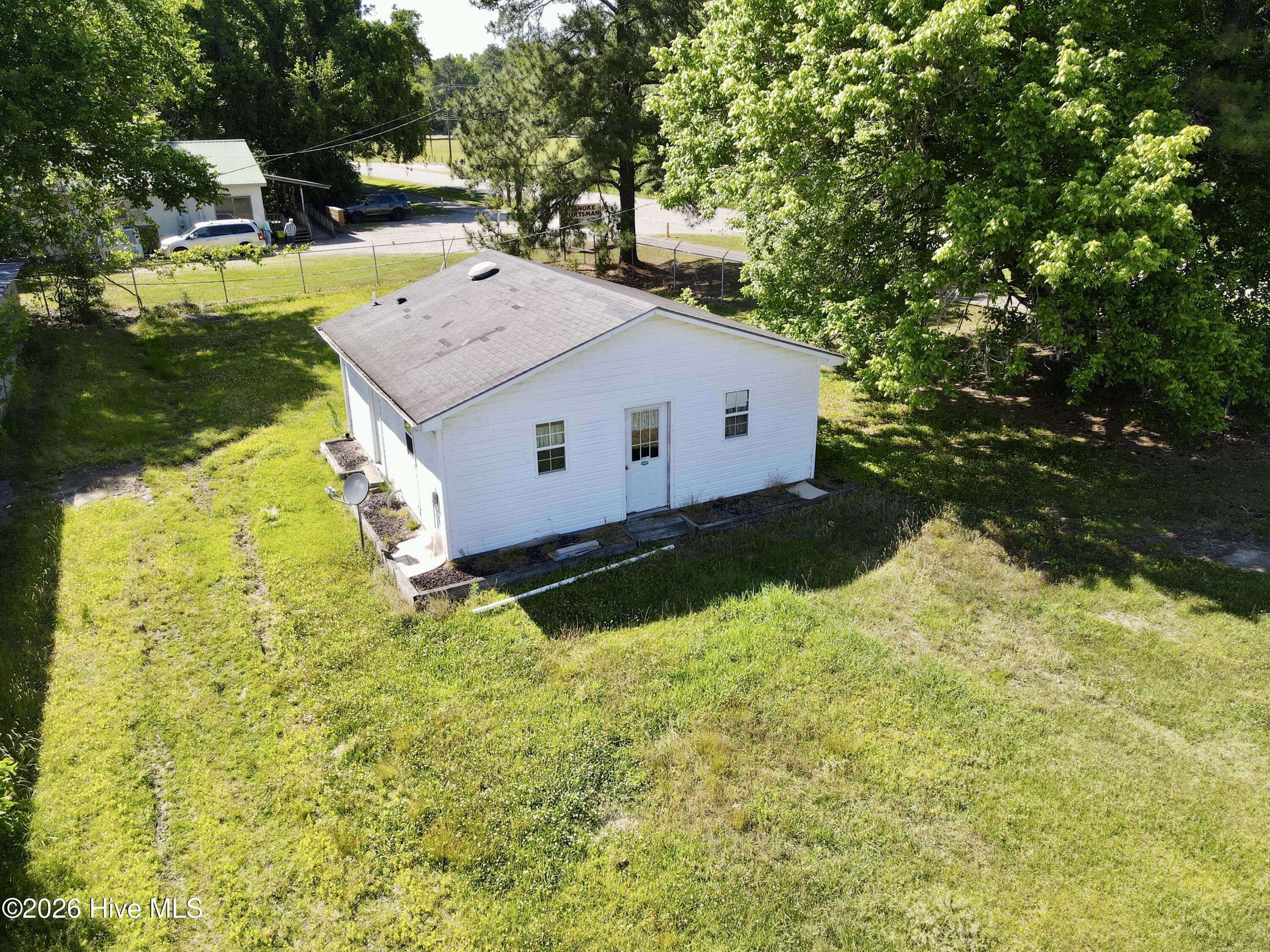 751 River Road Property Photo 18