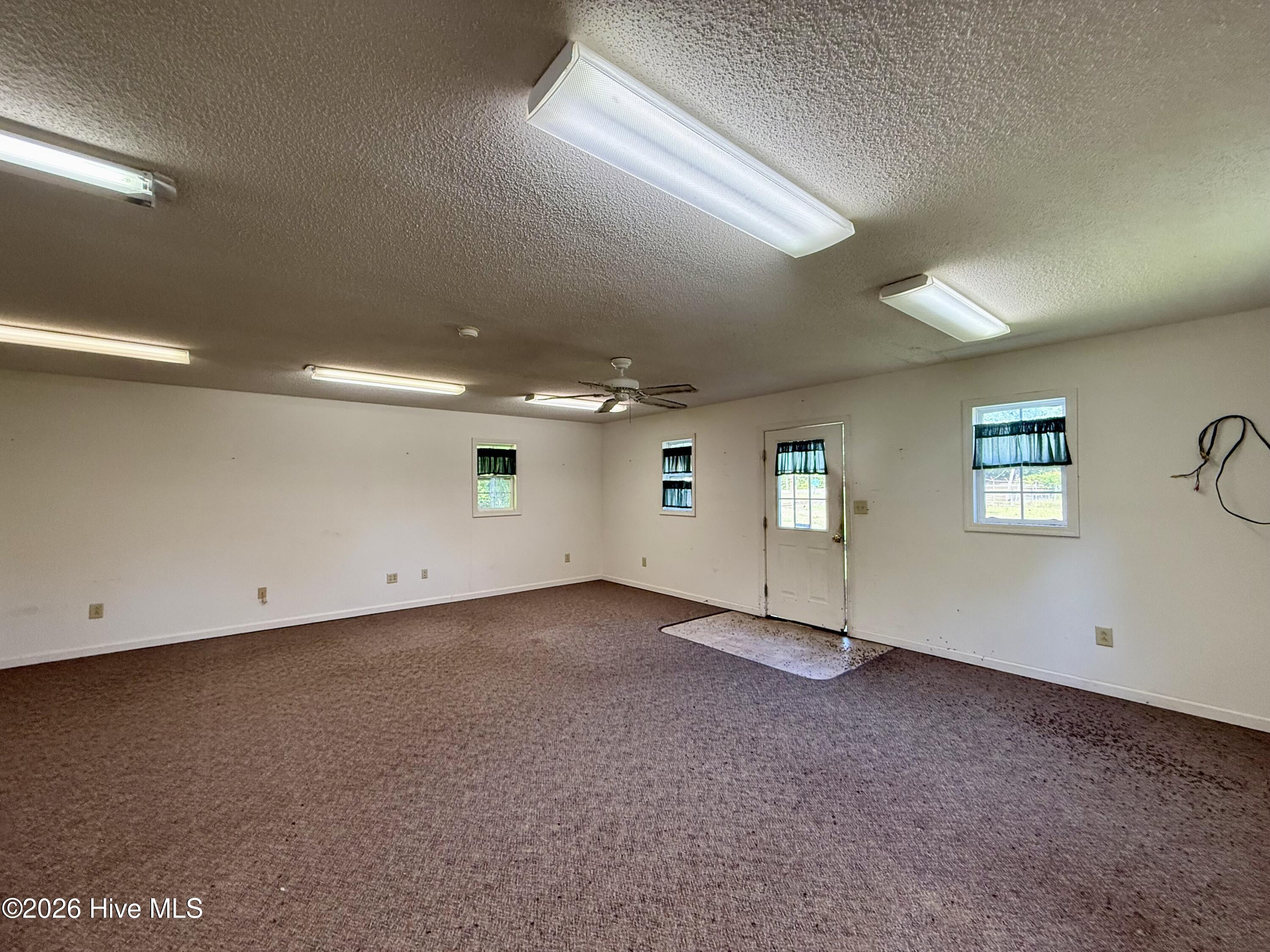 751 River Road Property Photo 29