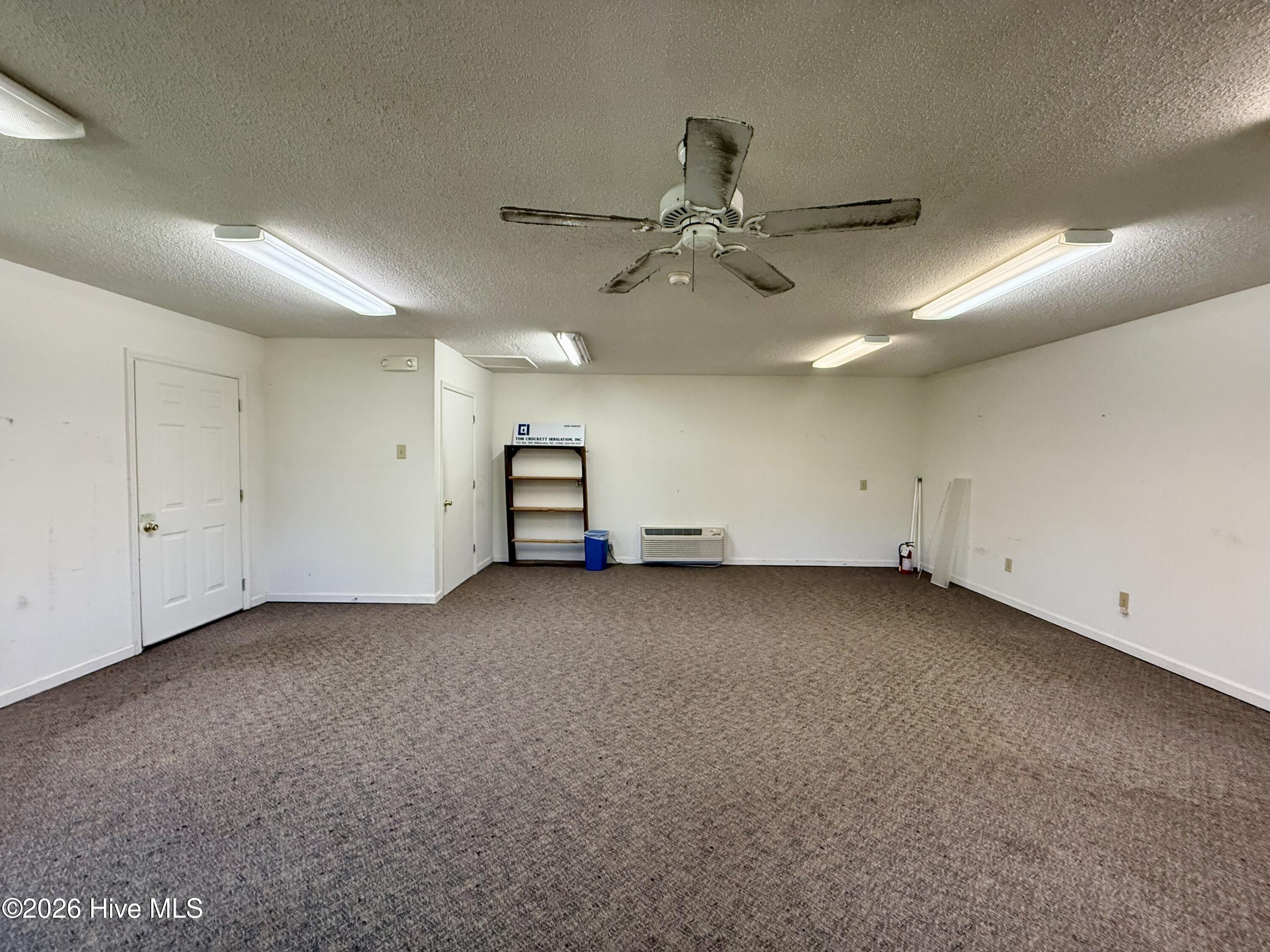 751 River Road Property Photo 32